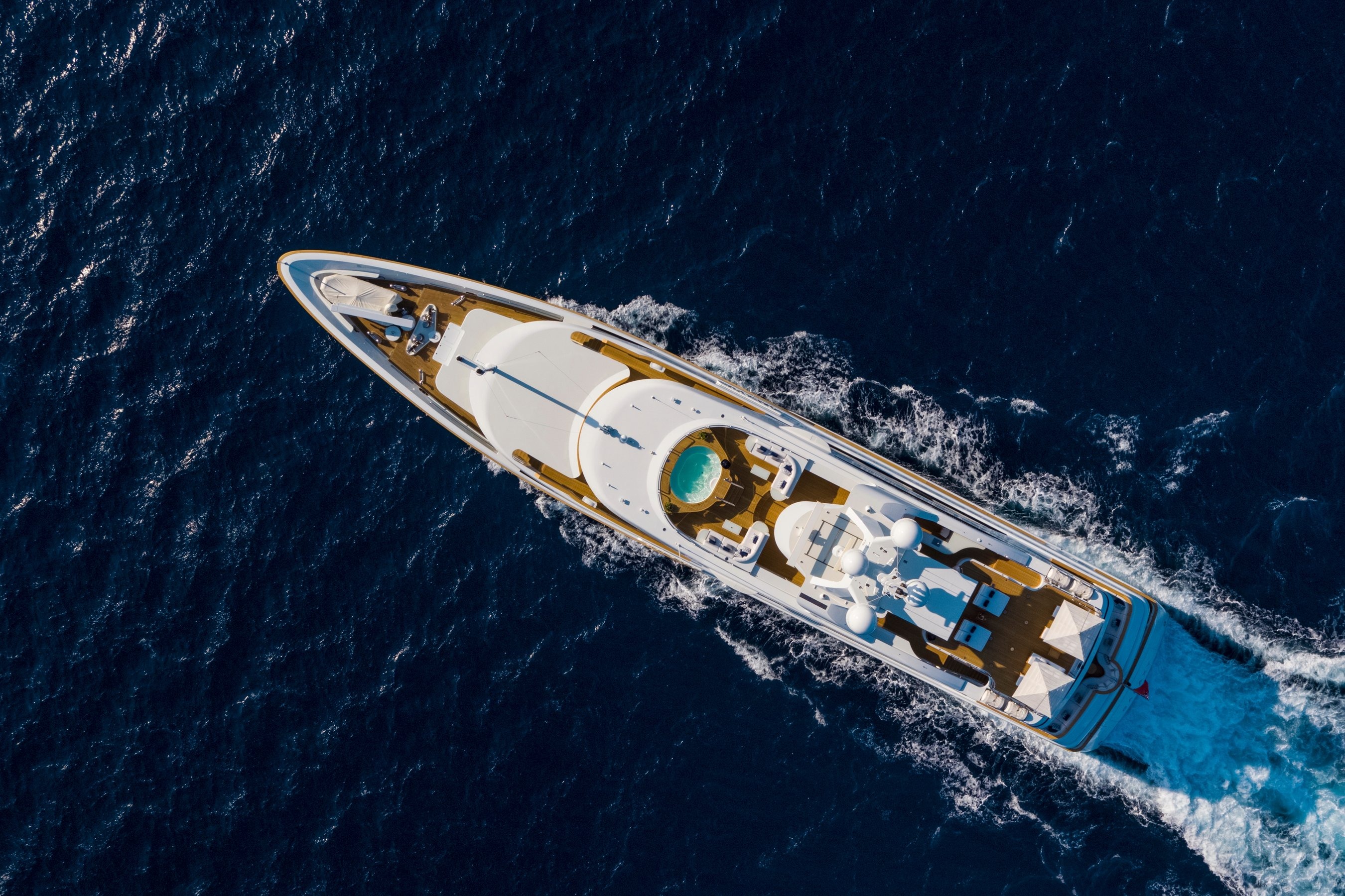 GALAXY yacht charter, photo 2
