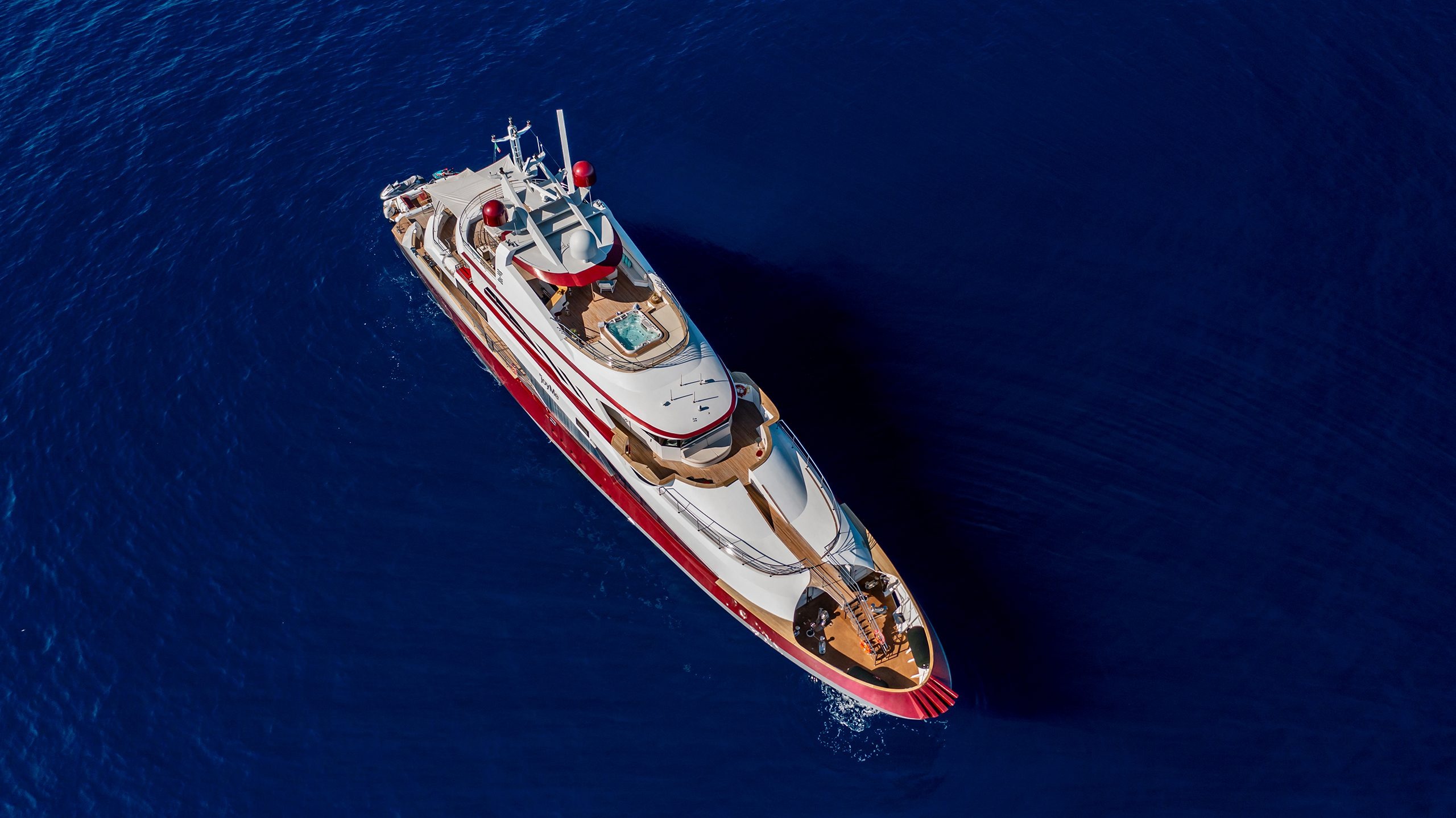 JOY ME yacht charter, photo 8