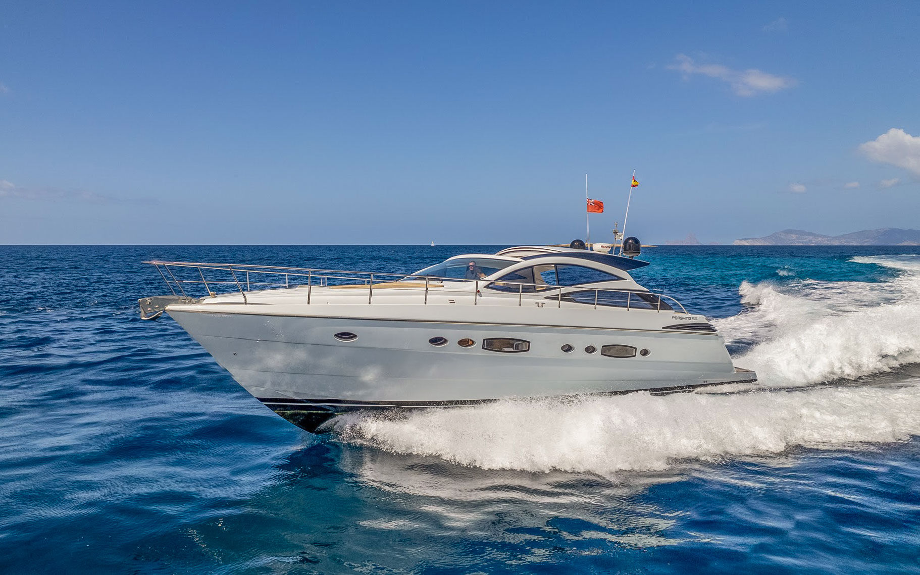 PERSHING 56 yacht charter, photo 2