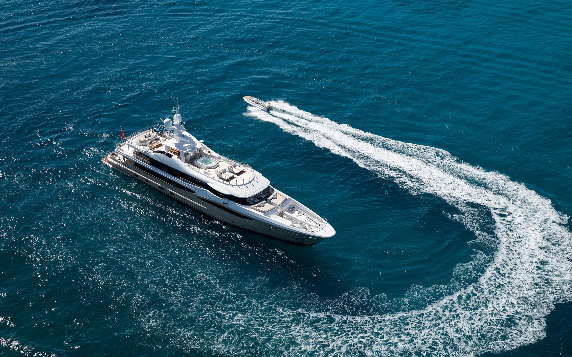 AMIGOS yacht charter, photo 2
