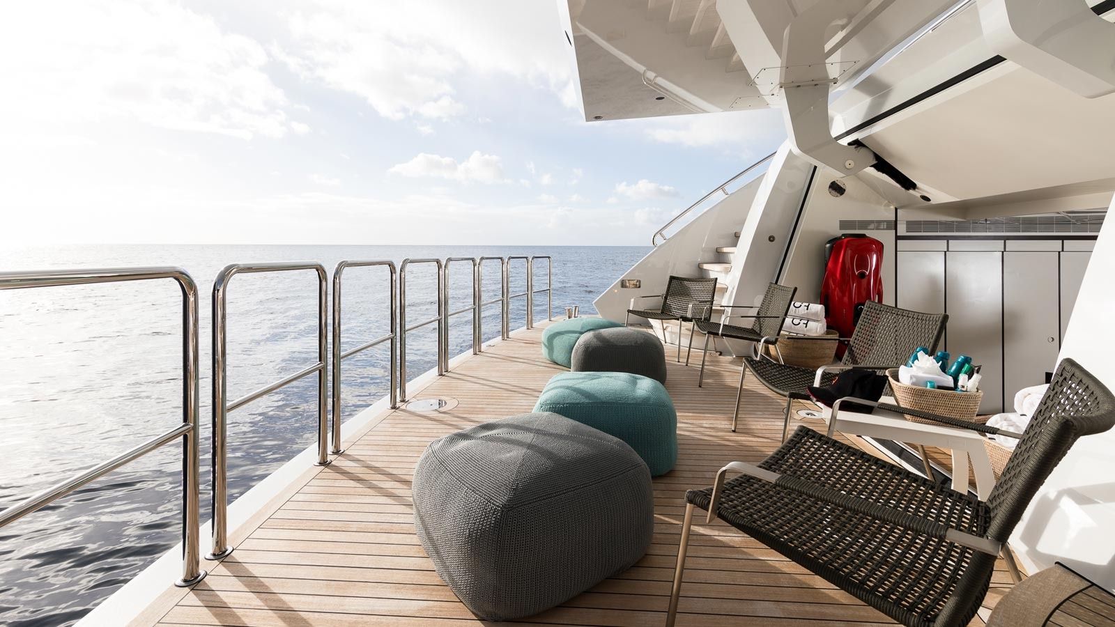 LAURENTIA yacht charter, photo 3