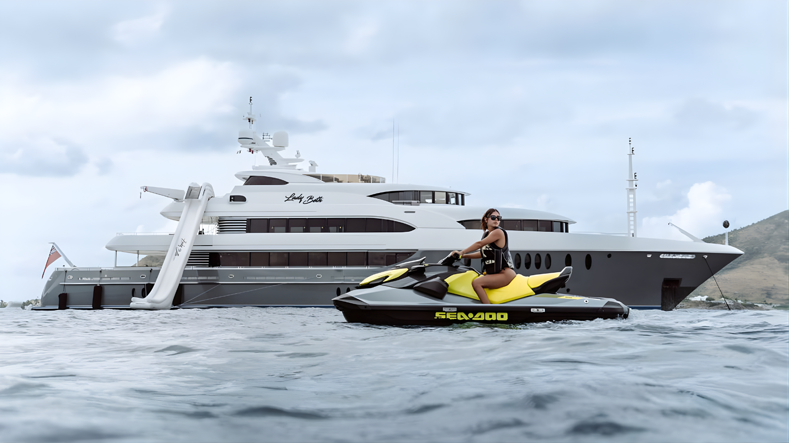 LADY BETH yacht charter, photo 2