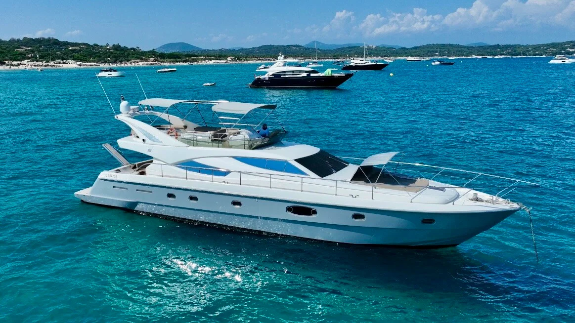 FERRETTI 620 luxury yacht charter French Riviera