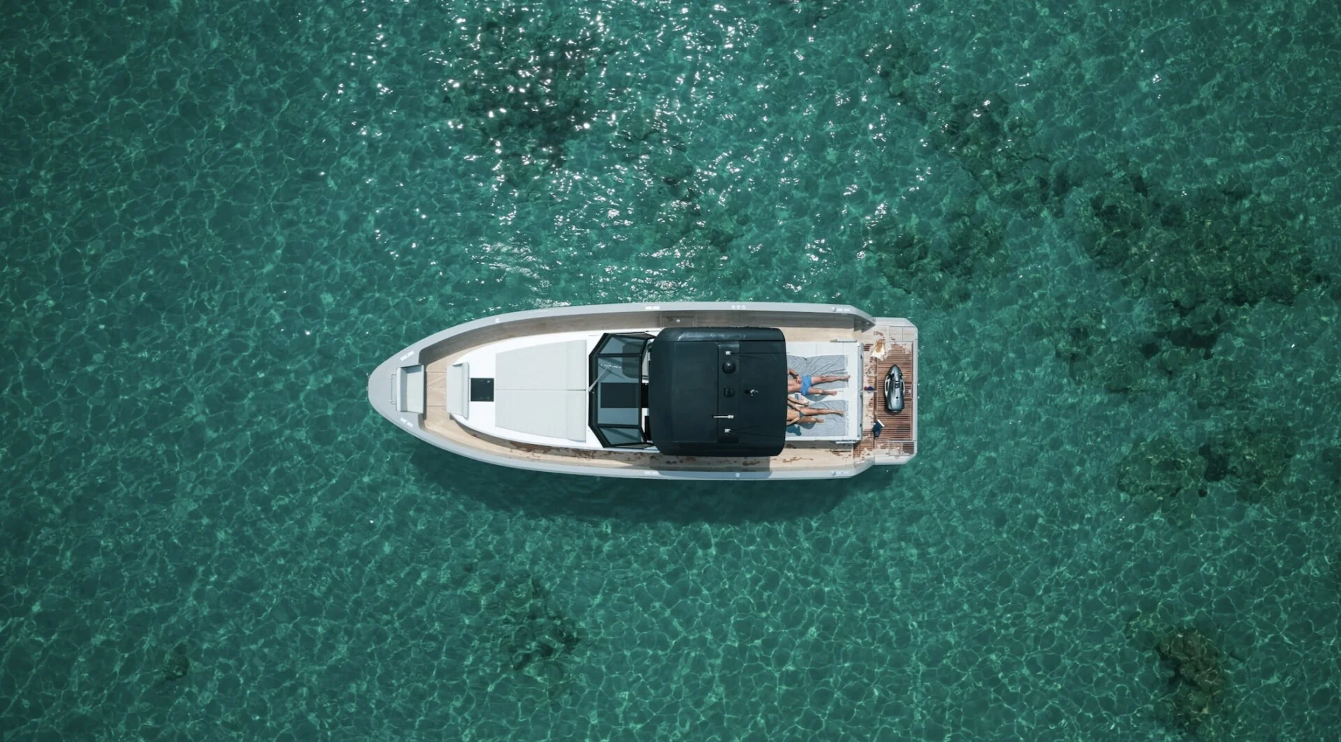 MED 42 yacht charter, photo 8