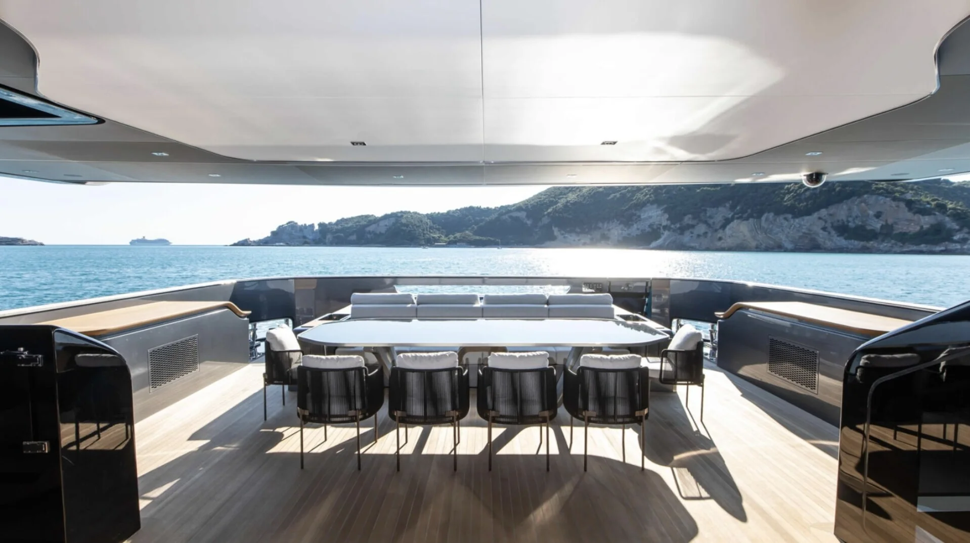 PANAM yacht charter, photo 6