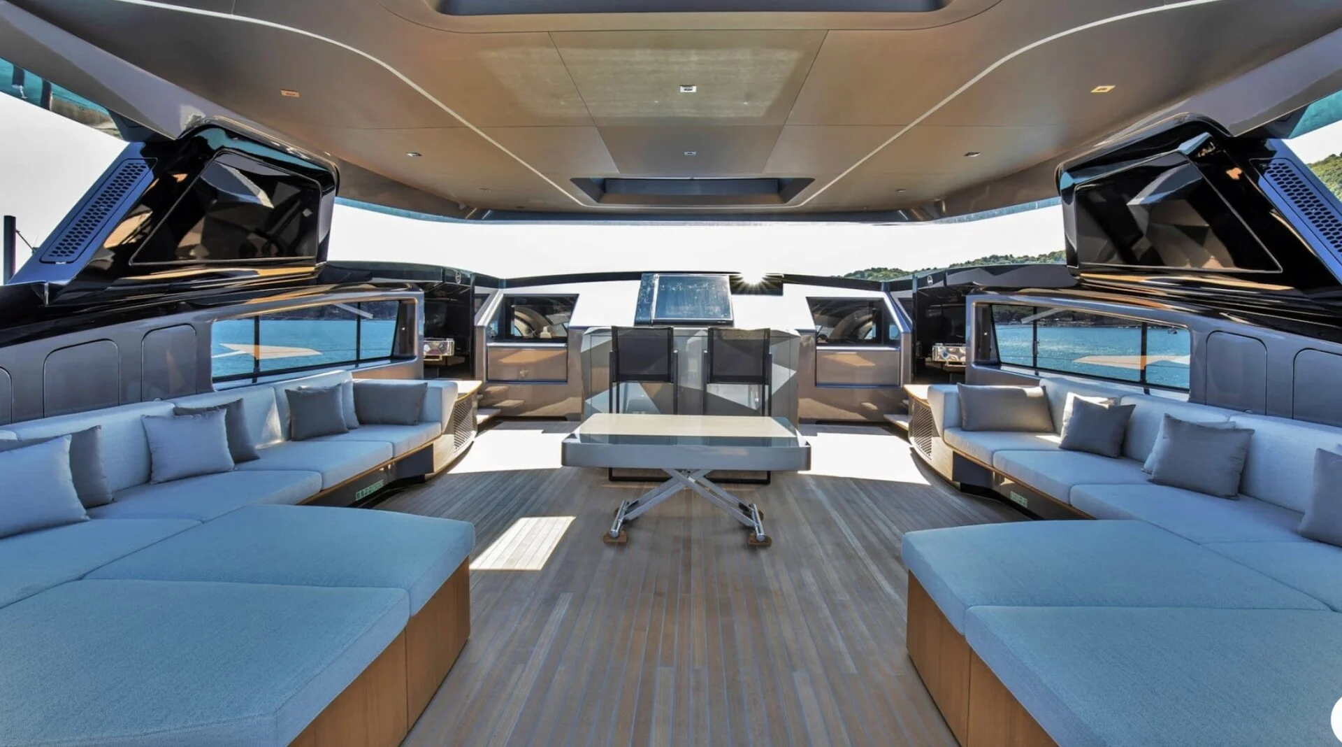 PANAM yacht charter, photo 8
