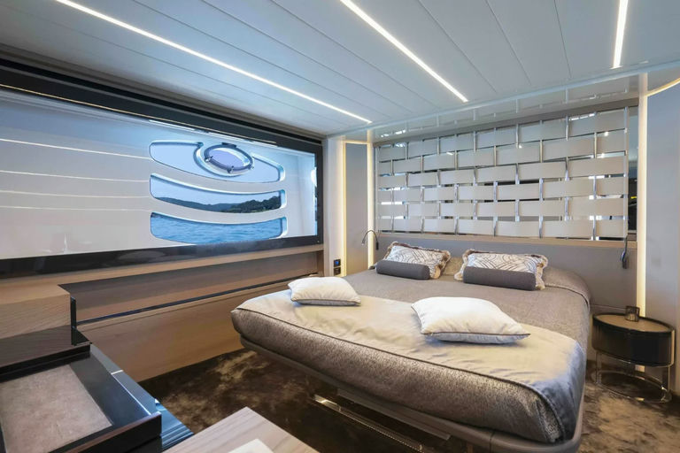 PERSHING 70 yacht charter, photo 5