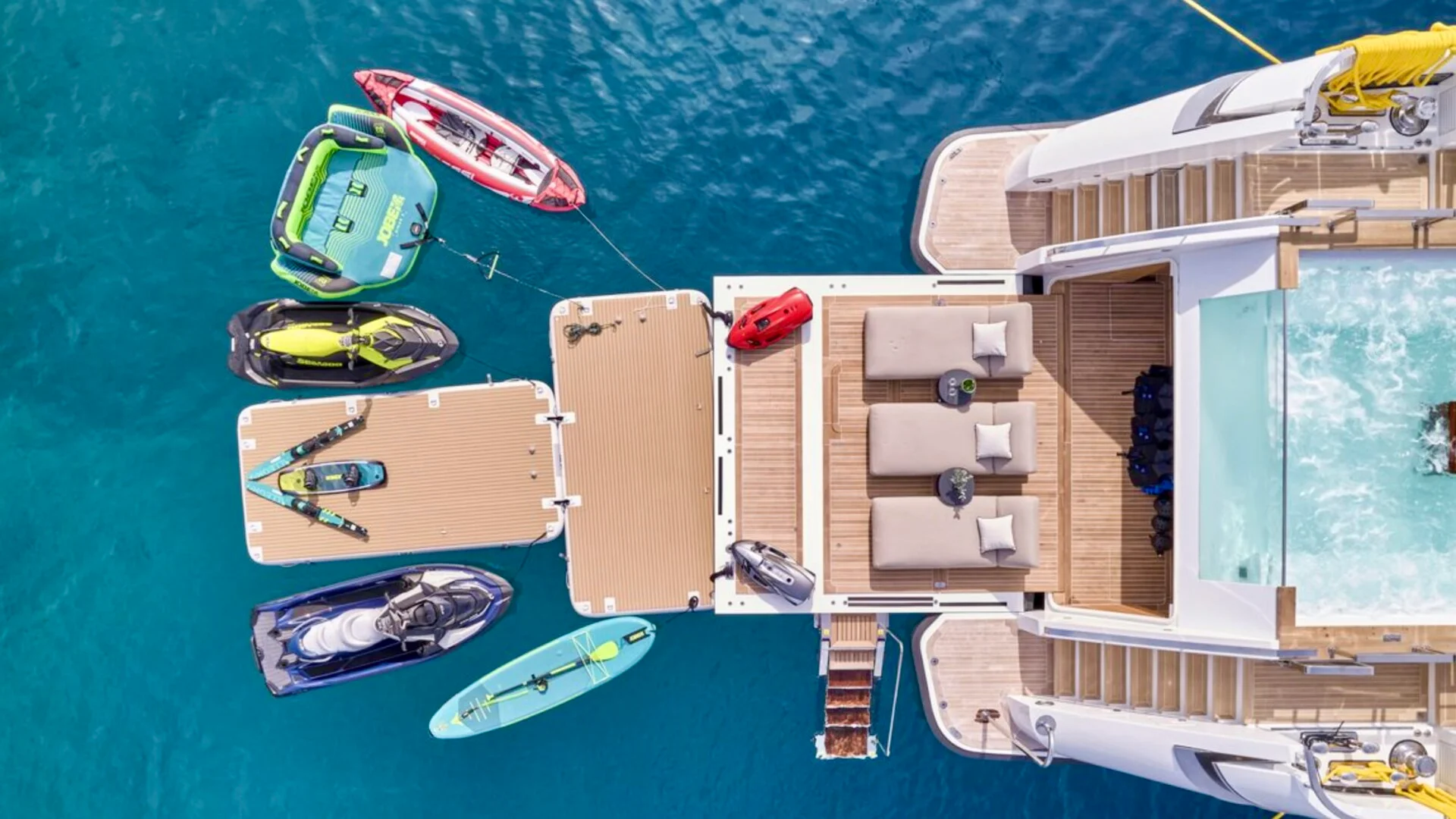 MAXIMILIAN MMIV yacht charter, photo 7