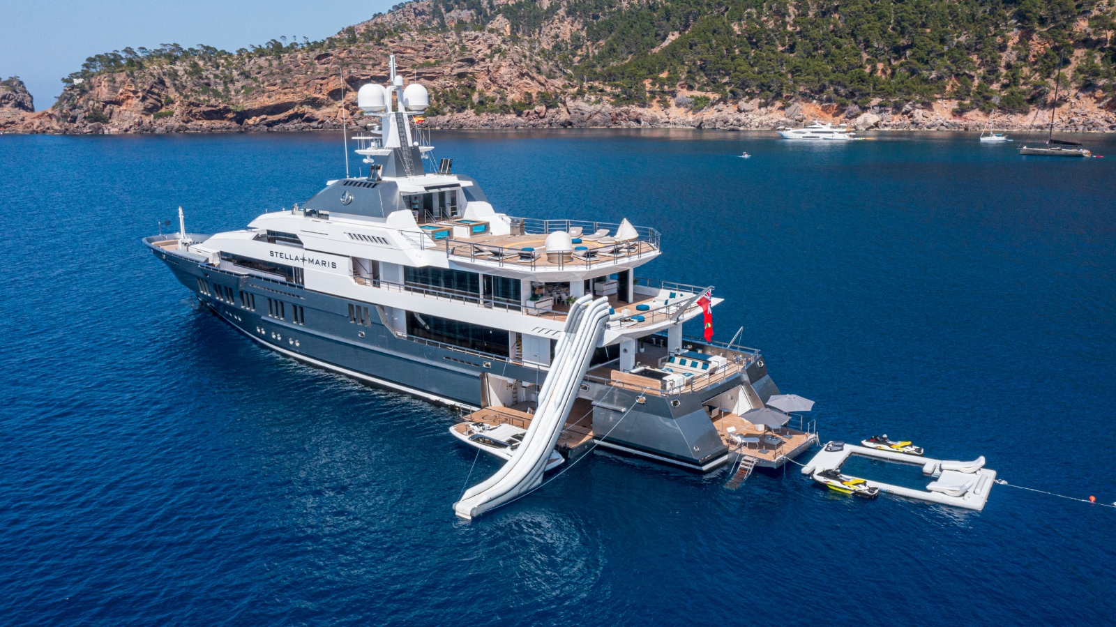 STELLA MARIS yacht charter, photo 2