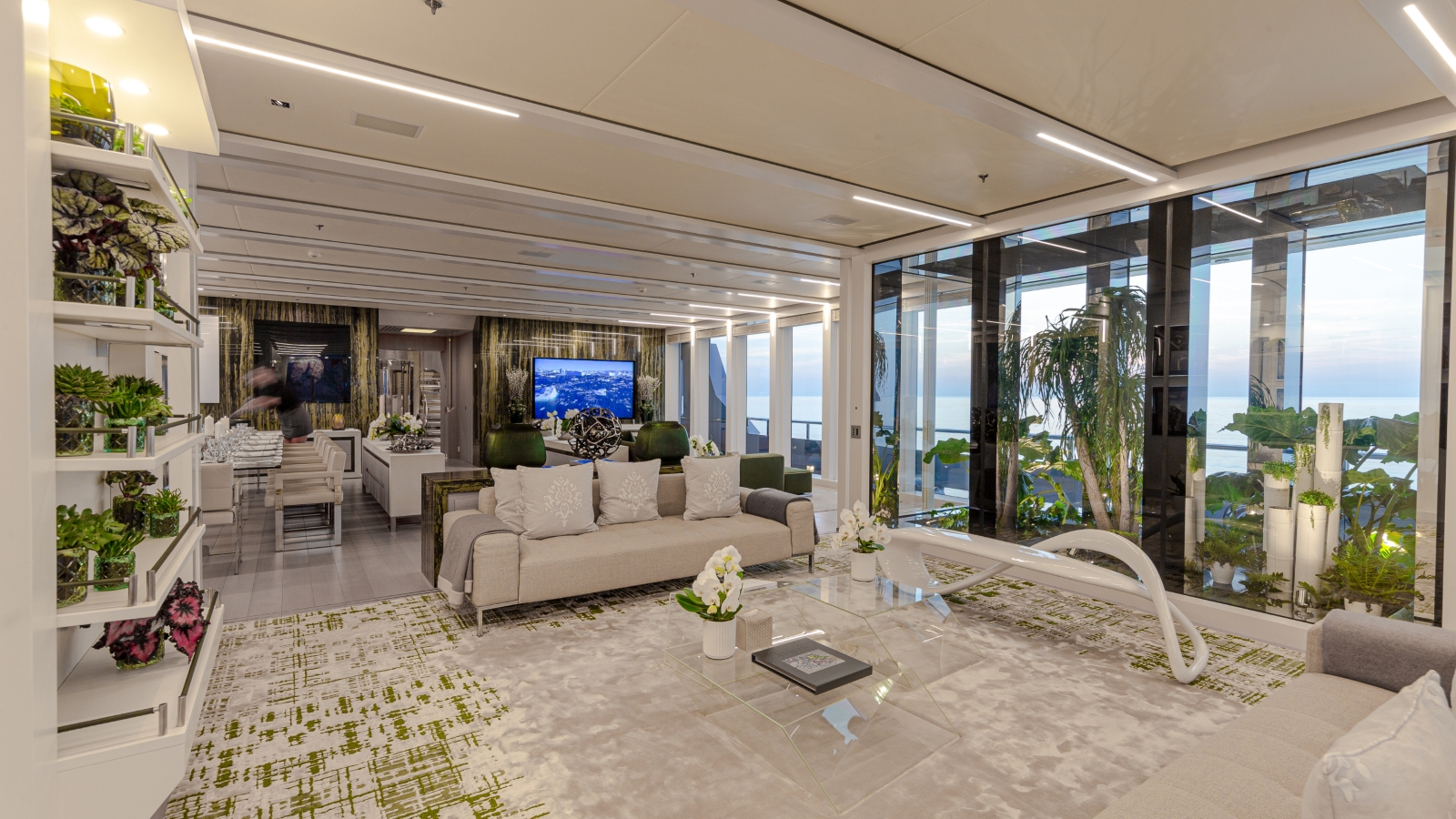 STELLA MARIS yacht charter, photo 4