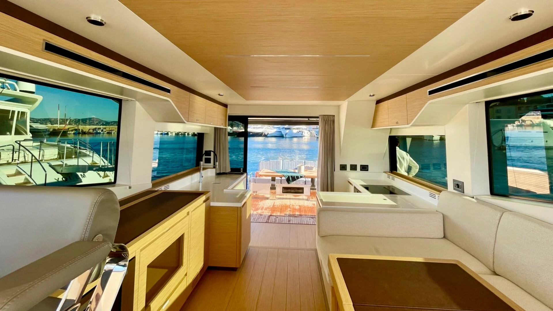 PARDO 60 yacht charter, photo 4