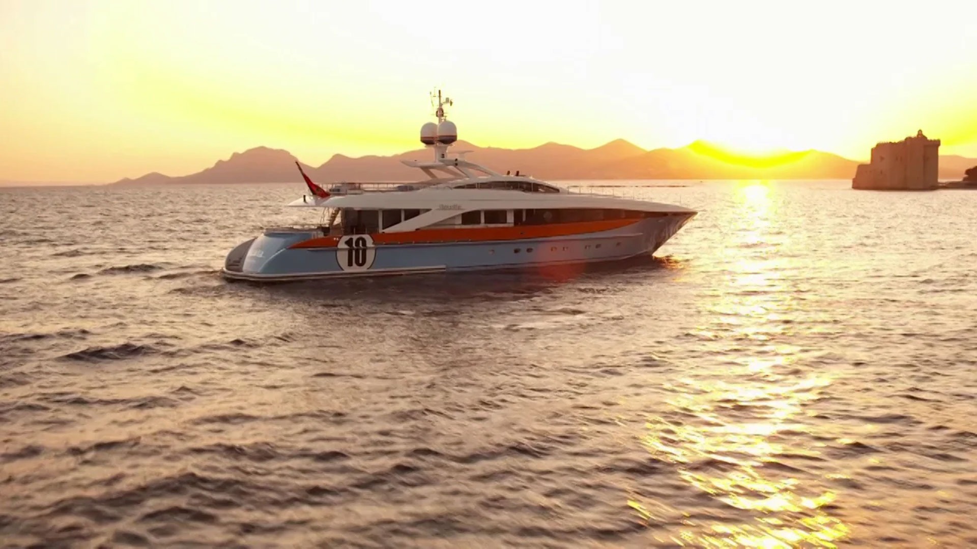 Aurelia yacht charter, photo 6