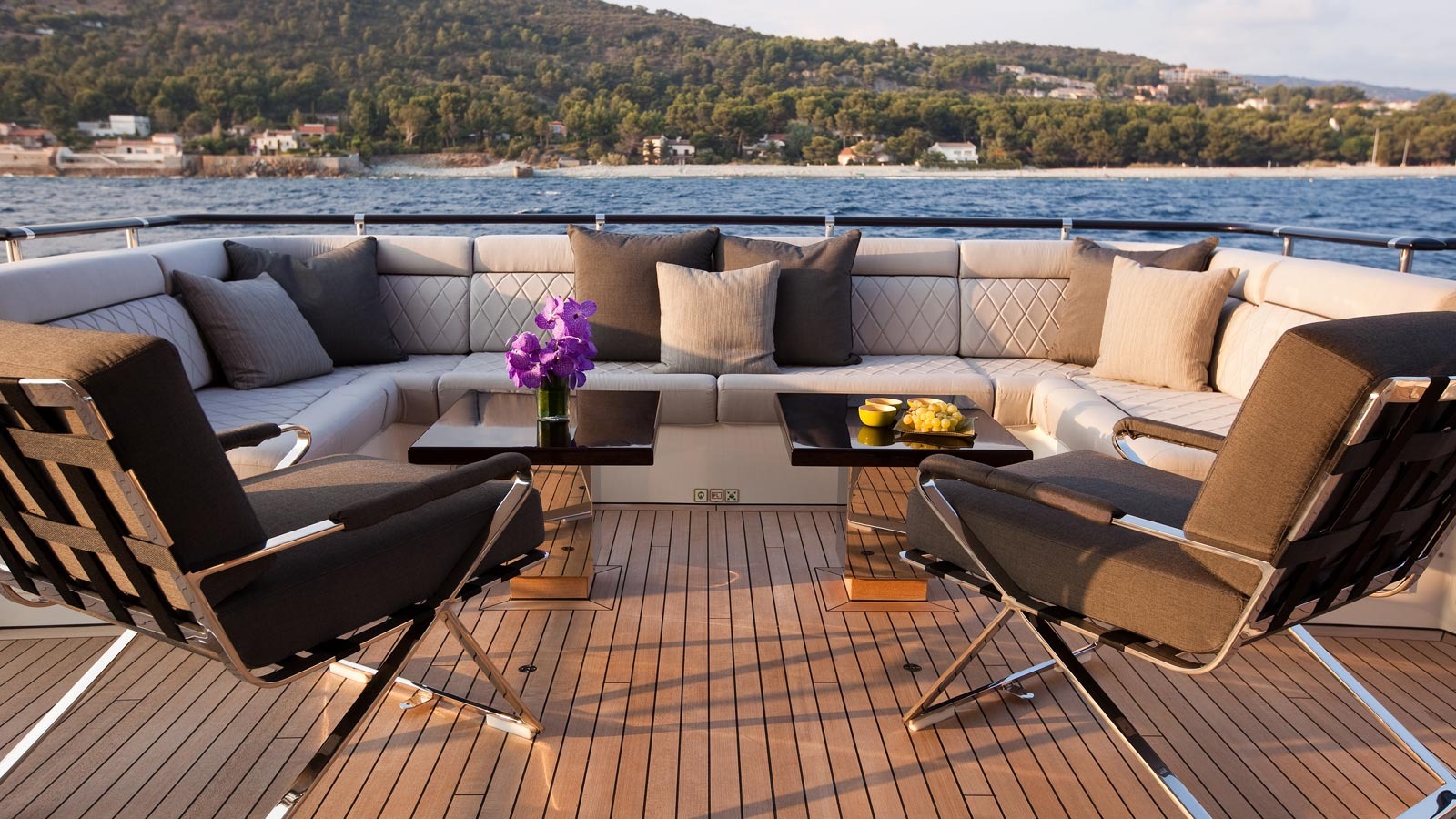 Aurelia yacht charter, photo 3