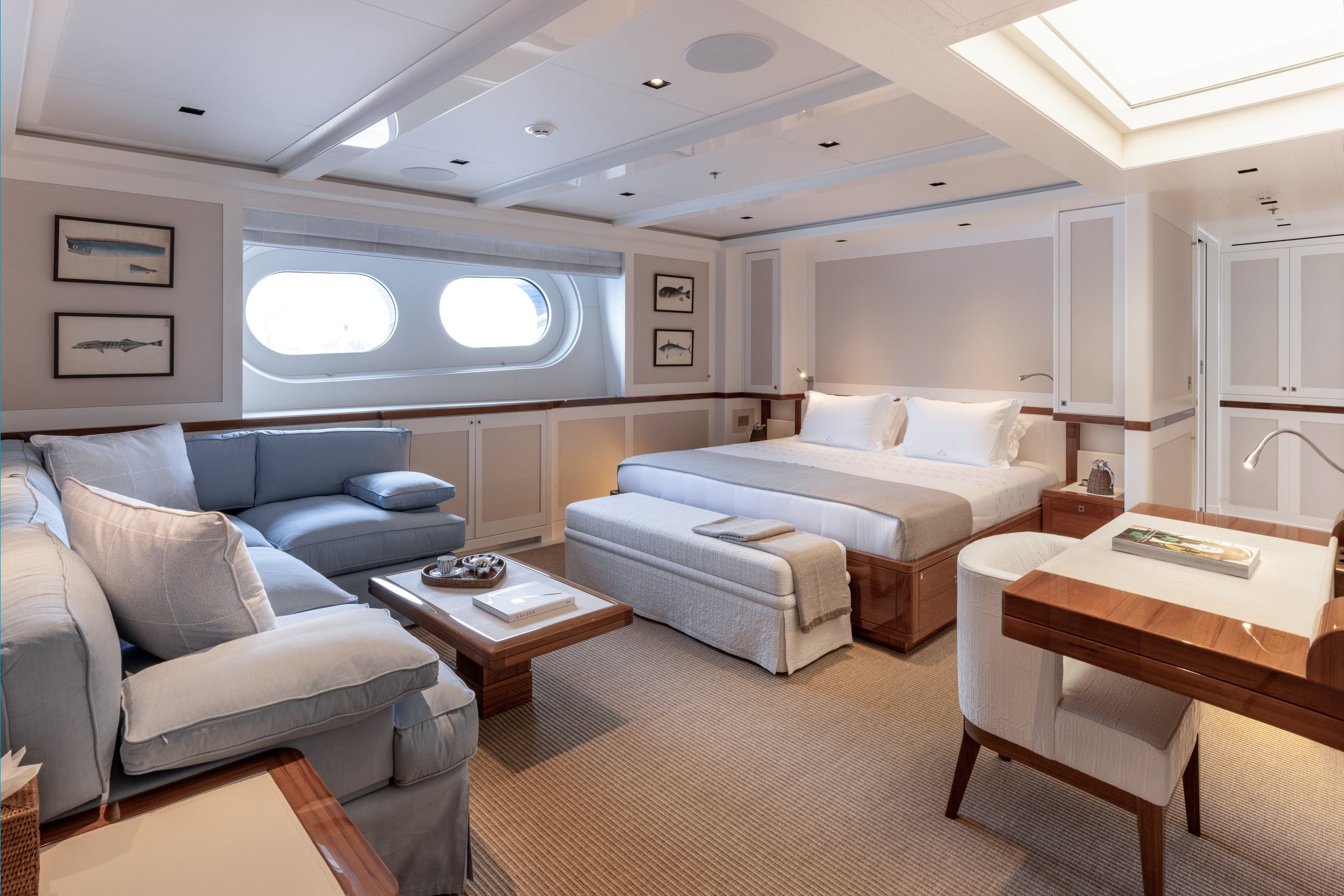 BLUE II yacht charter, photo 5