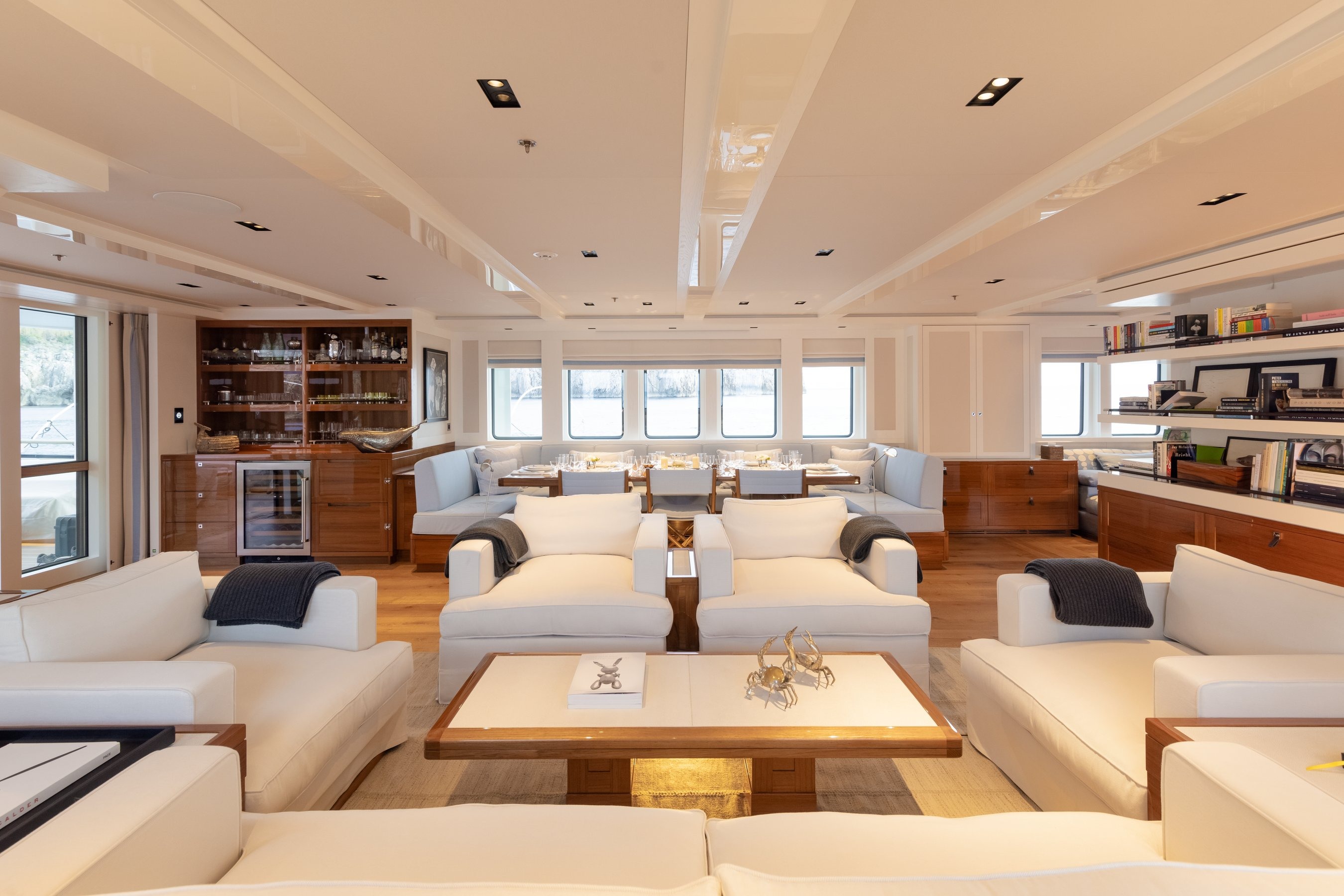 BLUE II yacht charter, photo 4