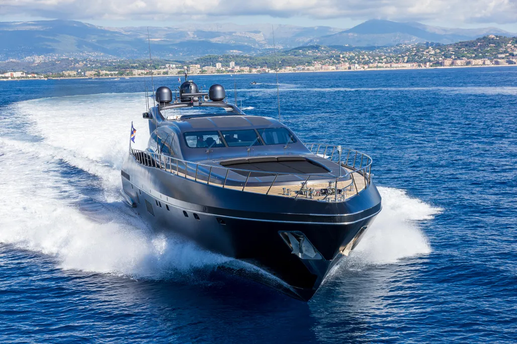 MANGUSTA 108 yacht charter, photo 7