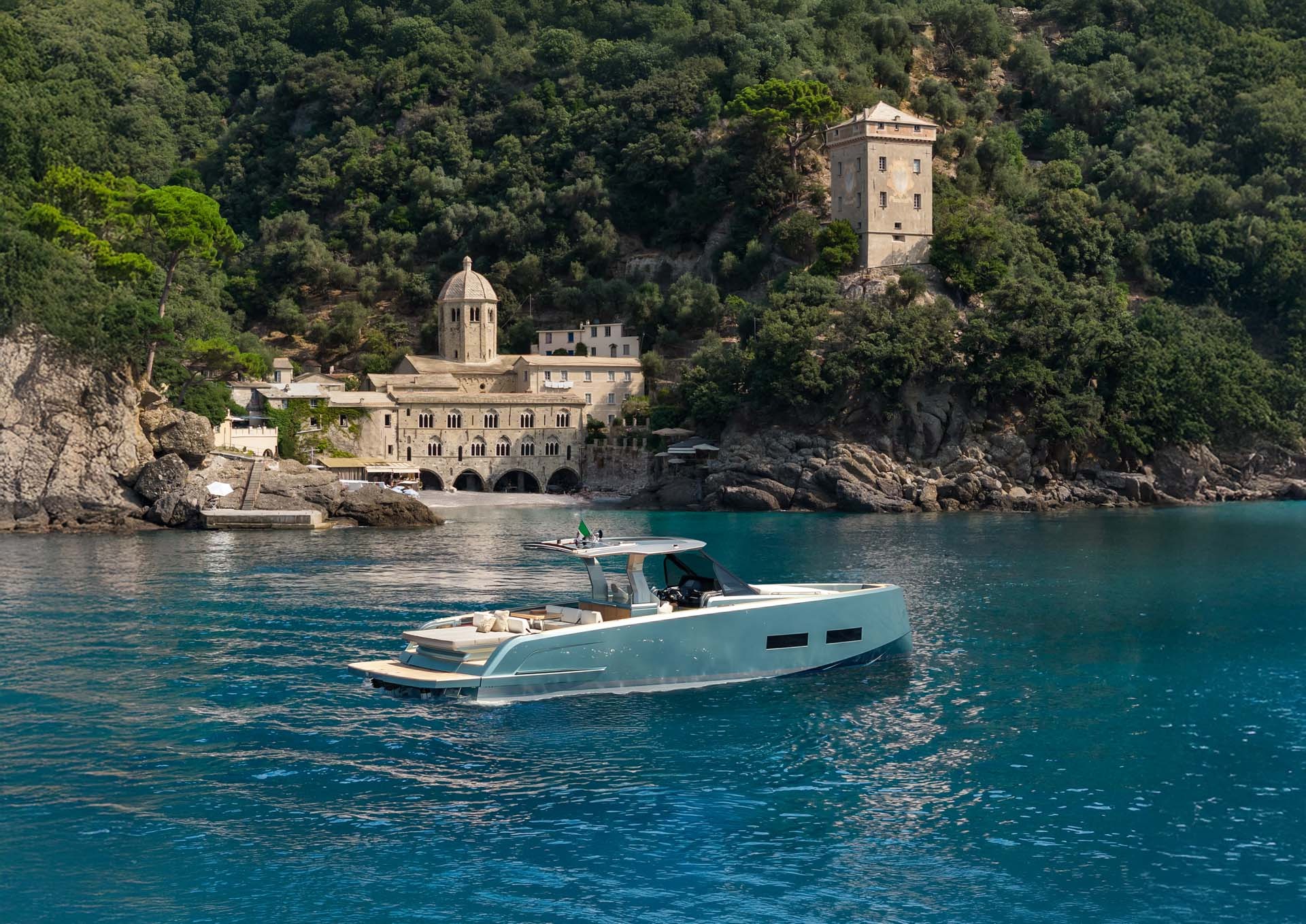 PARDO 43 yacht charter, photo 2