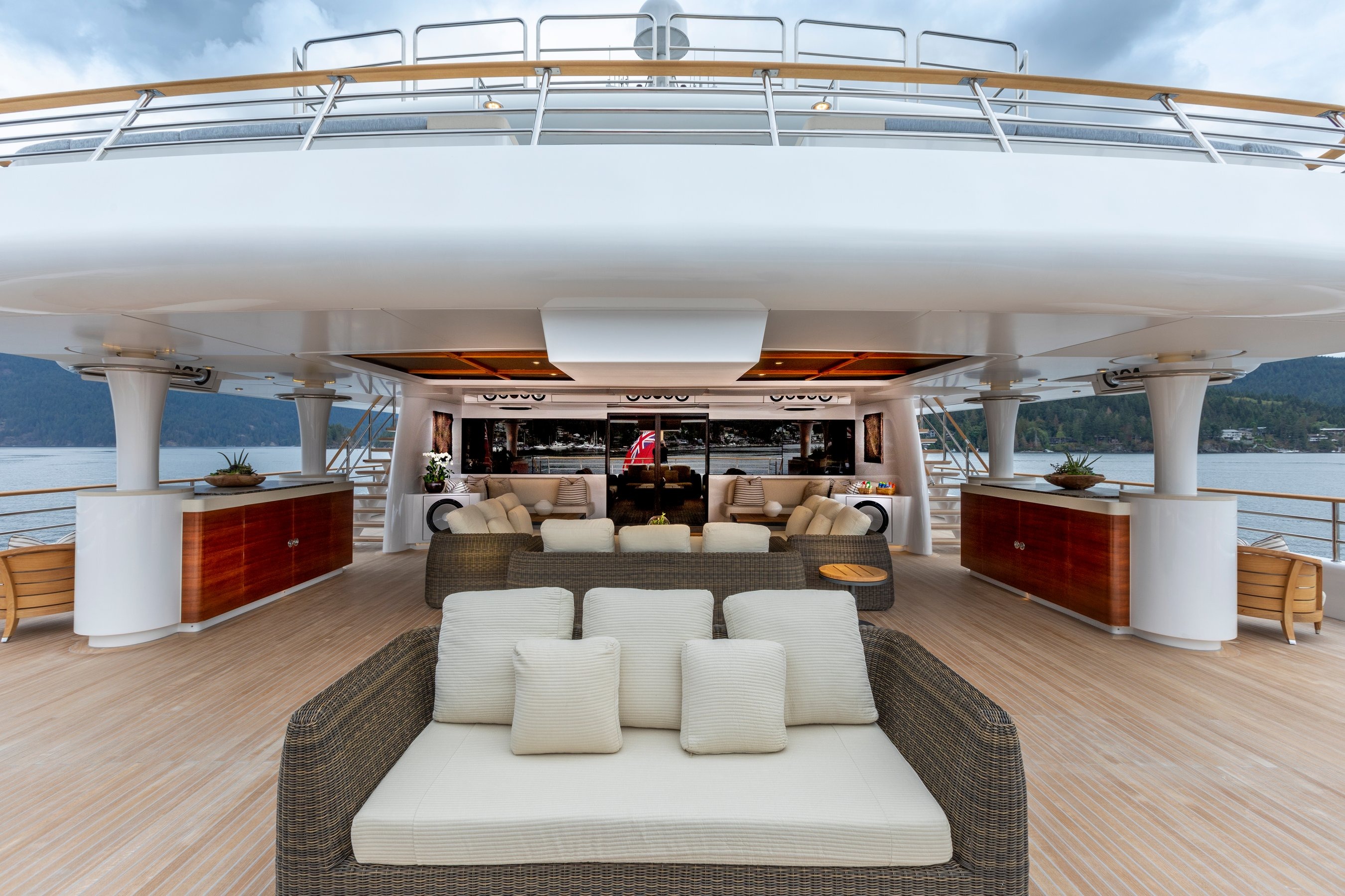 KOGO yacht charter, photo 8