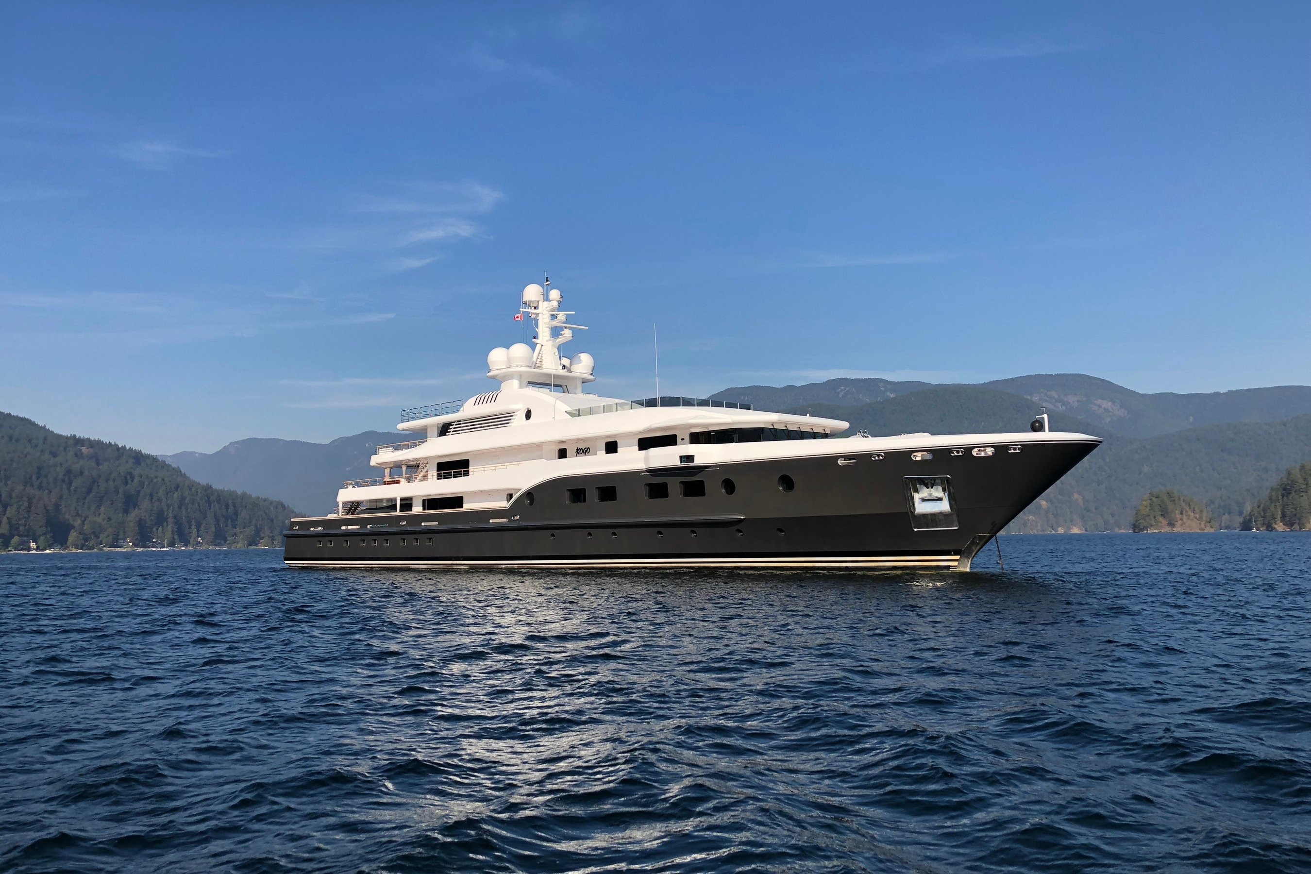 KOGO luxury yacht charter French Riviera