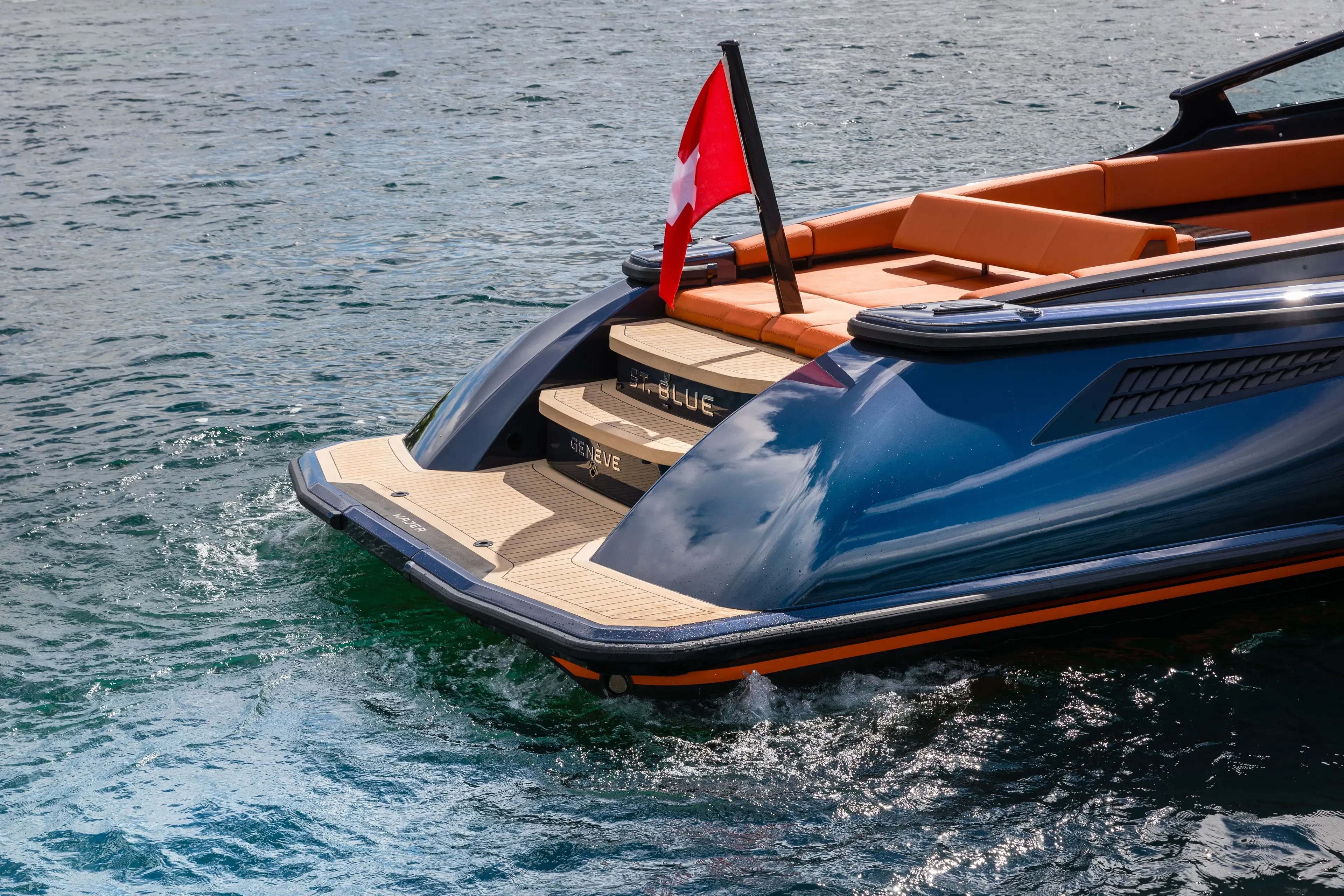 Wajer 38 yacht charter, photo 3