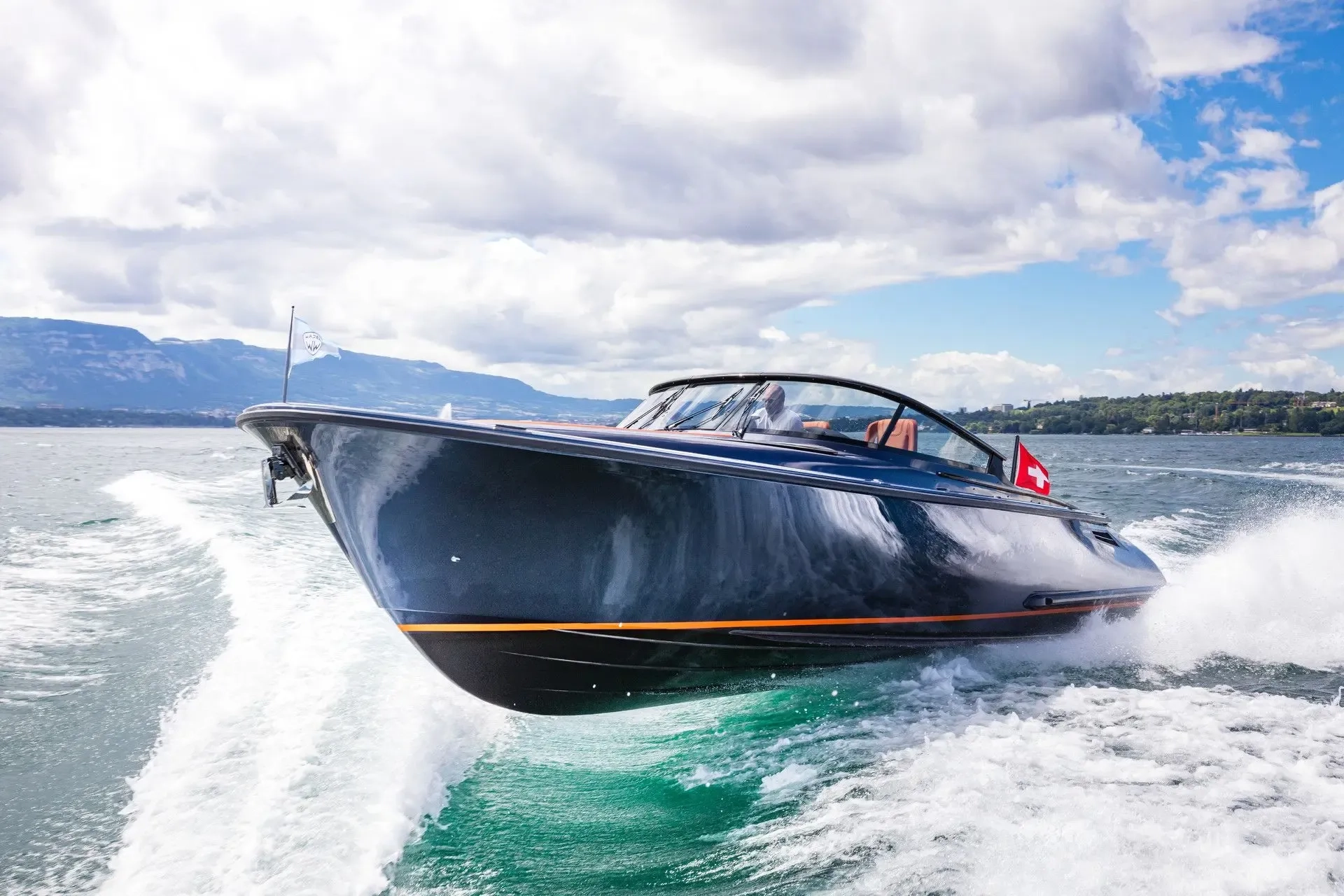 Wajer 38 yacht charter, photo 2