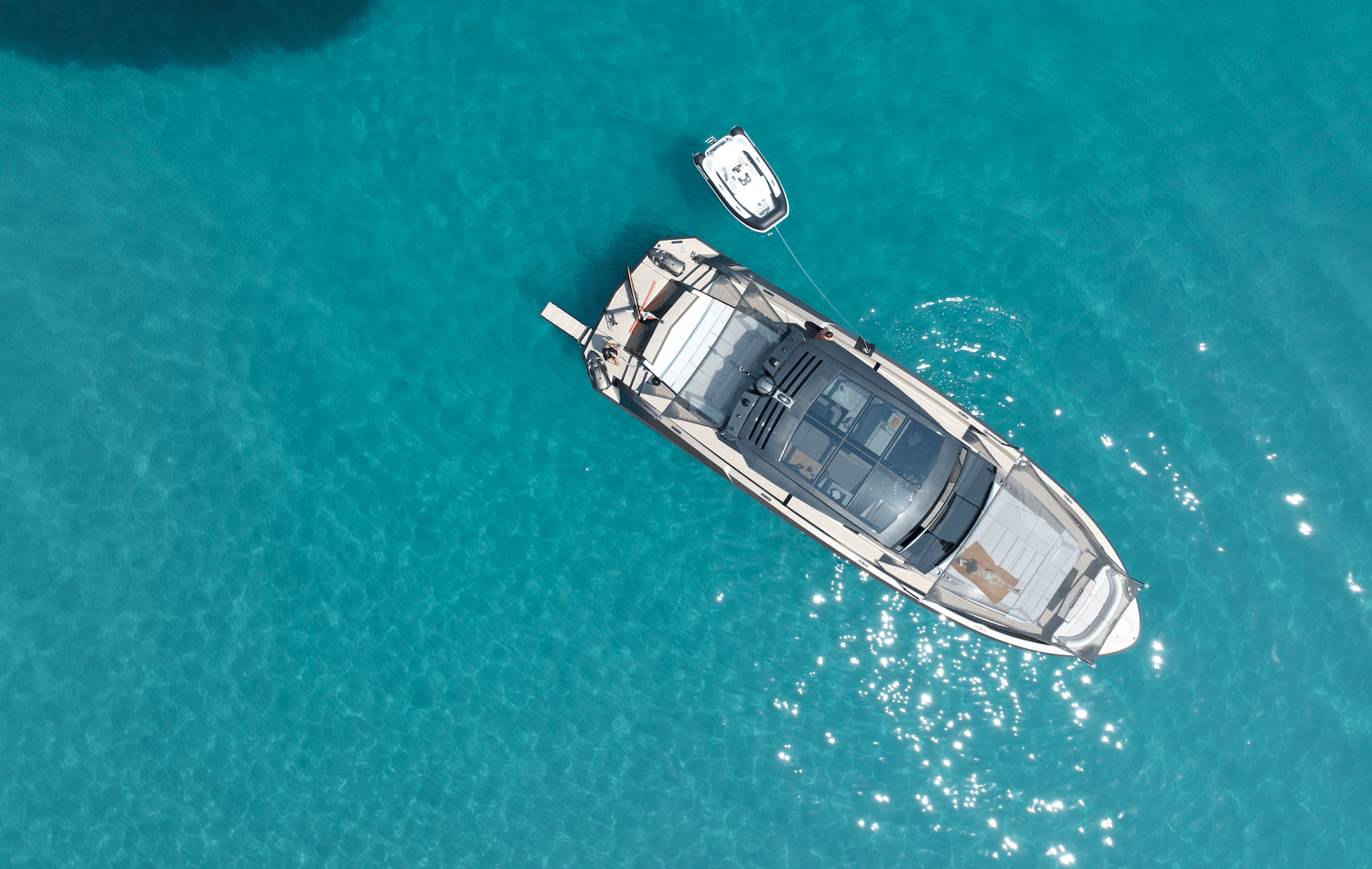 VANQUISH 58 yacht charter, photo 8