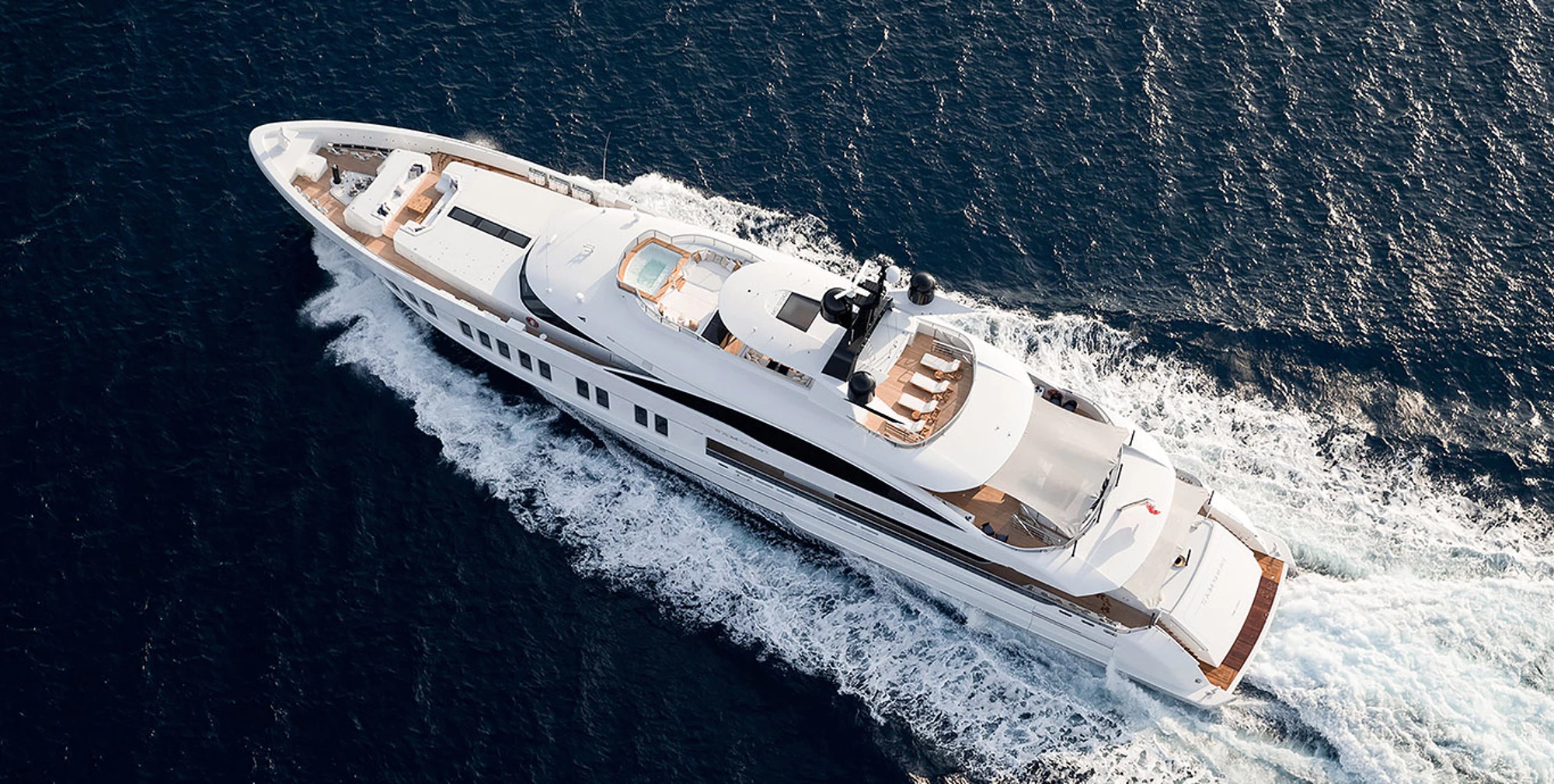 ALIA YACHTS yacht charter, photo 2