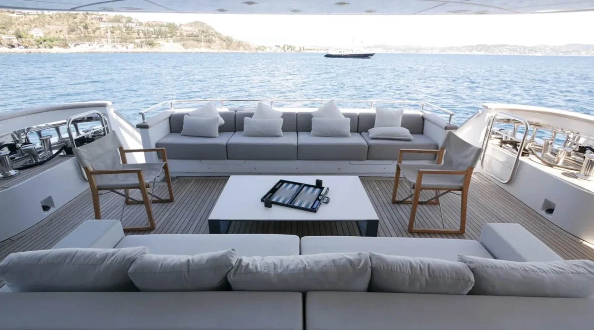 SUD yacht charter, photo 3