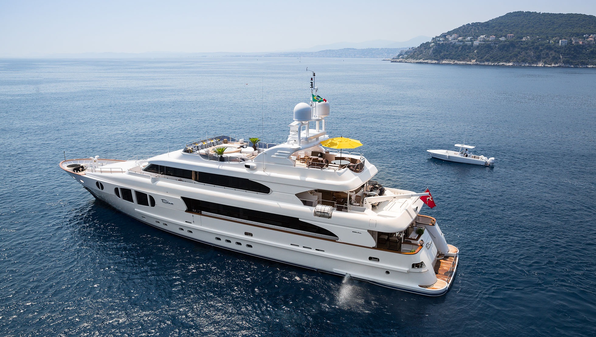 Bina yacht charter, photo 2