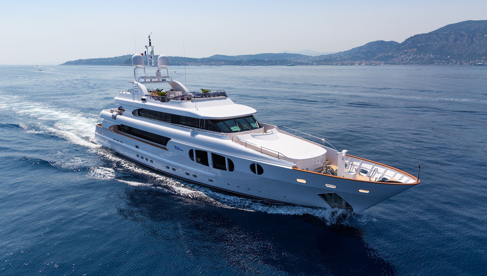 Bina luxury yacht charter French Riviera