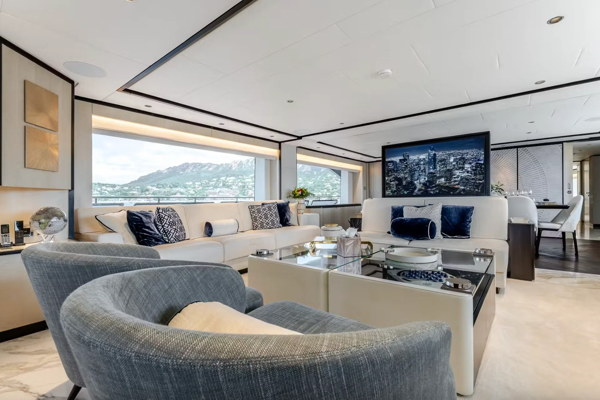 OPTIMISM yacht charter, photo 8