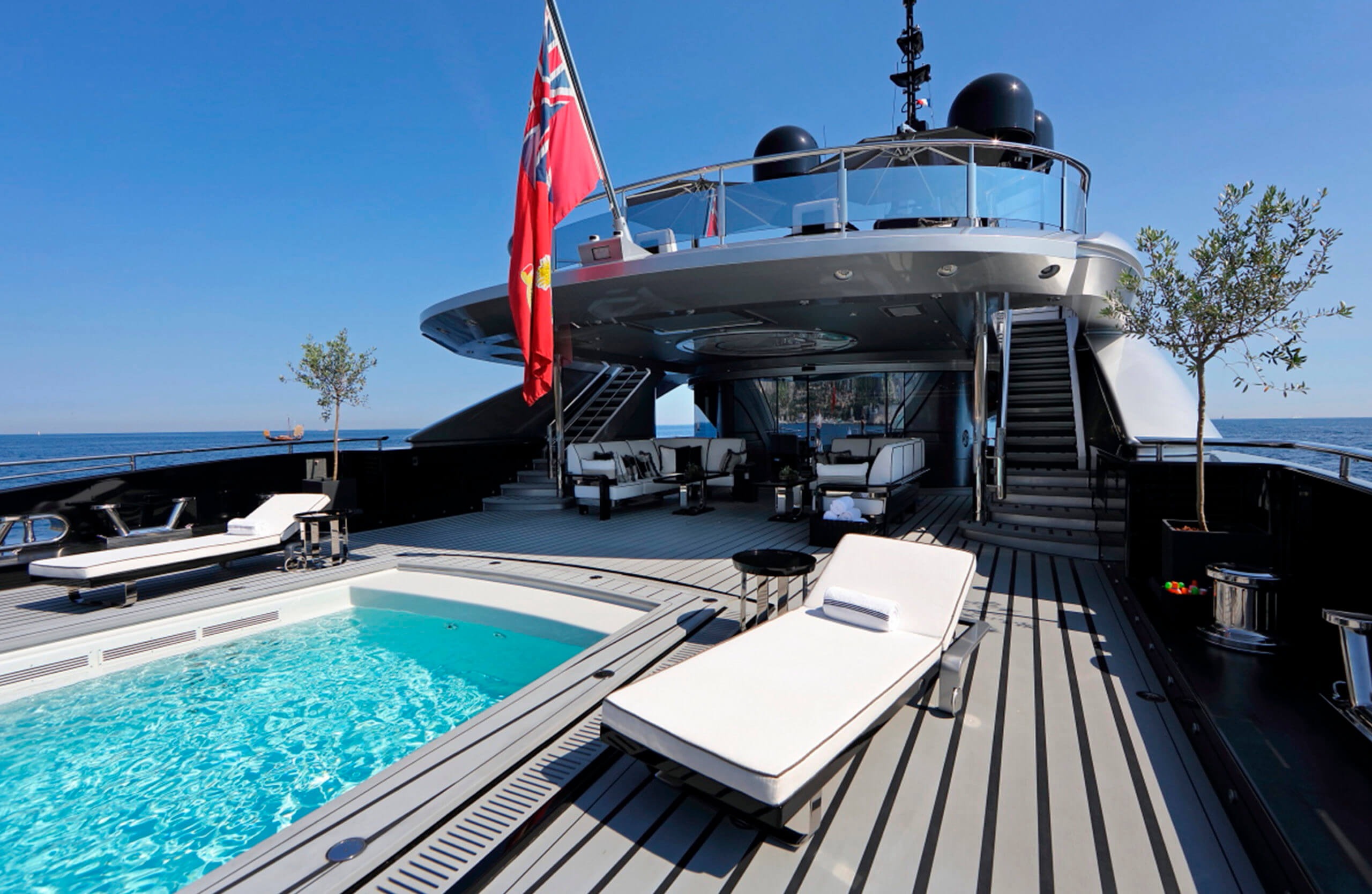 OKTO yacht charter, photo 3