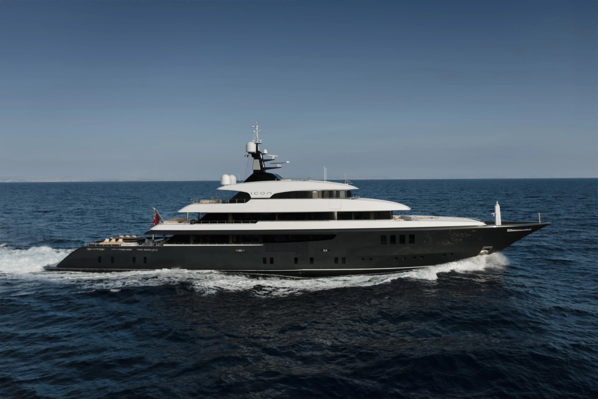 LOON luxury yacht charter French Riviera