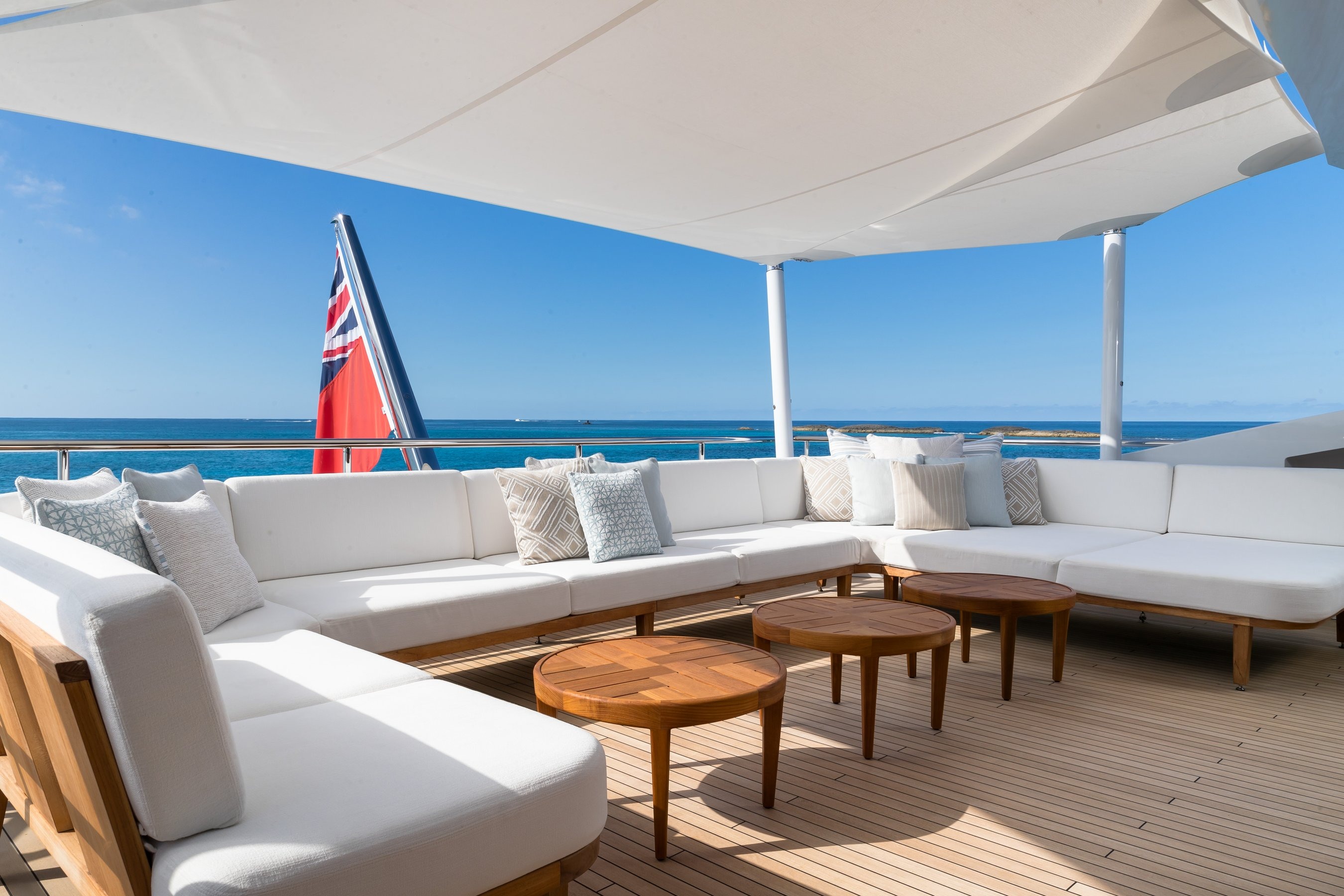SANTOSHA yacht charter, photo 3