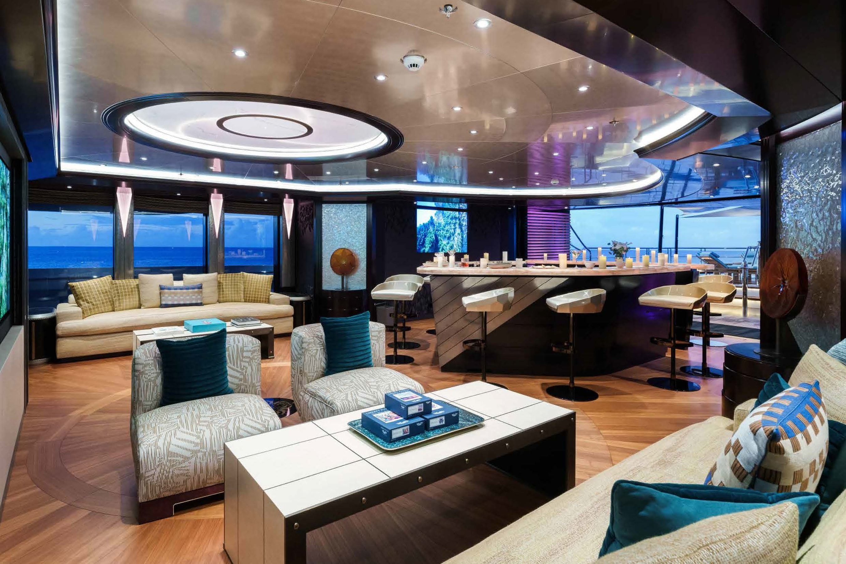 WHISPER yacht charter, photo 4