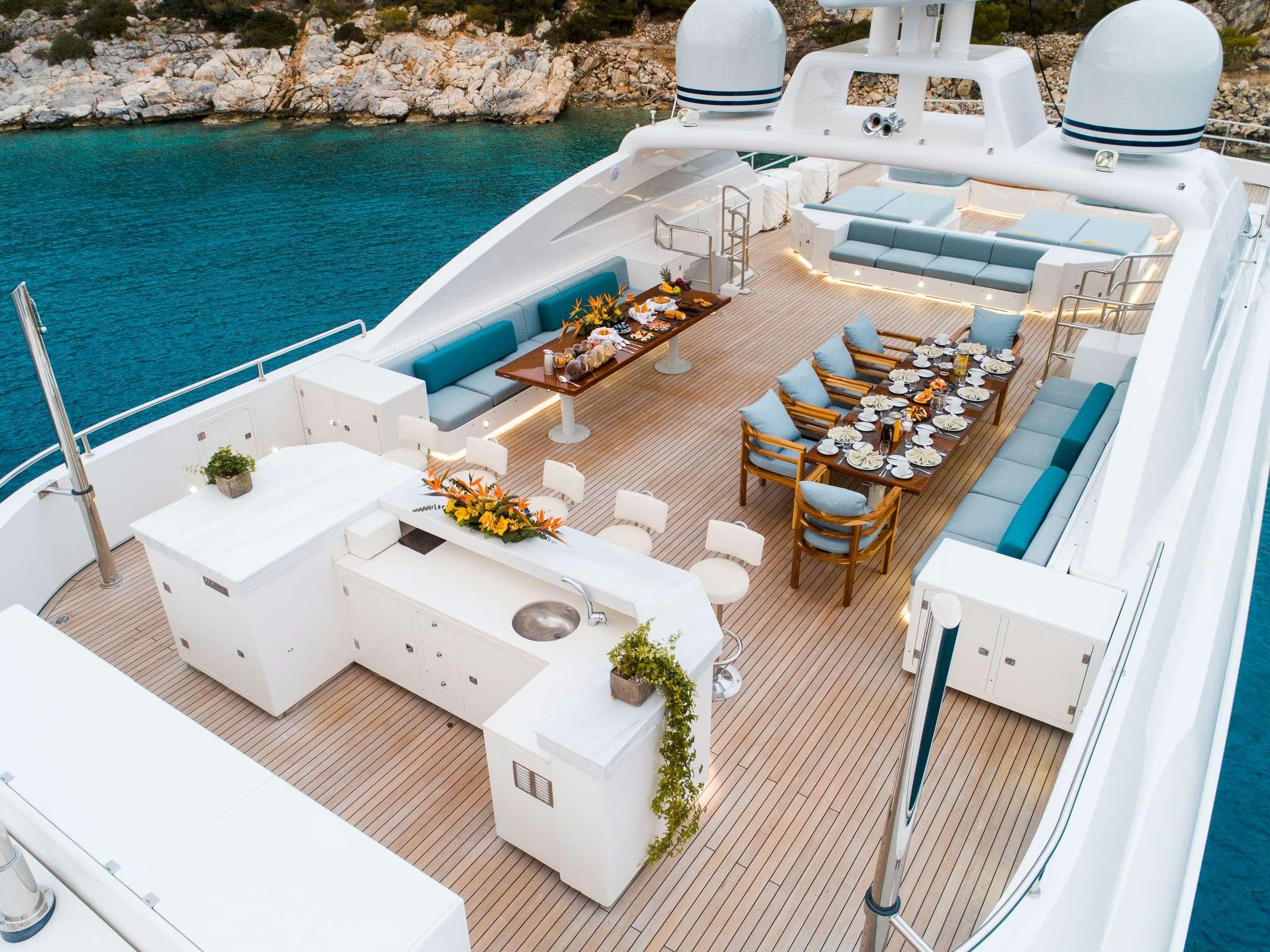  OCEANOS yacht charter, photo 5