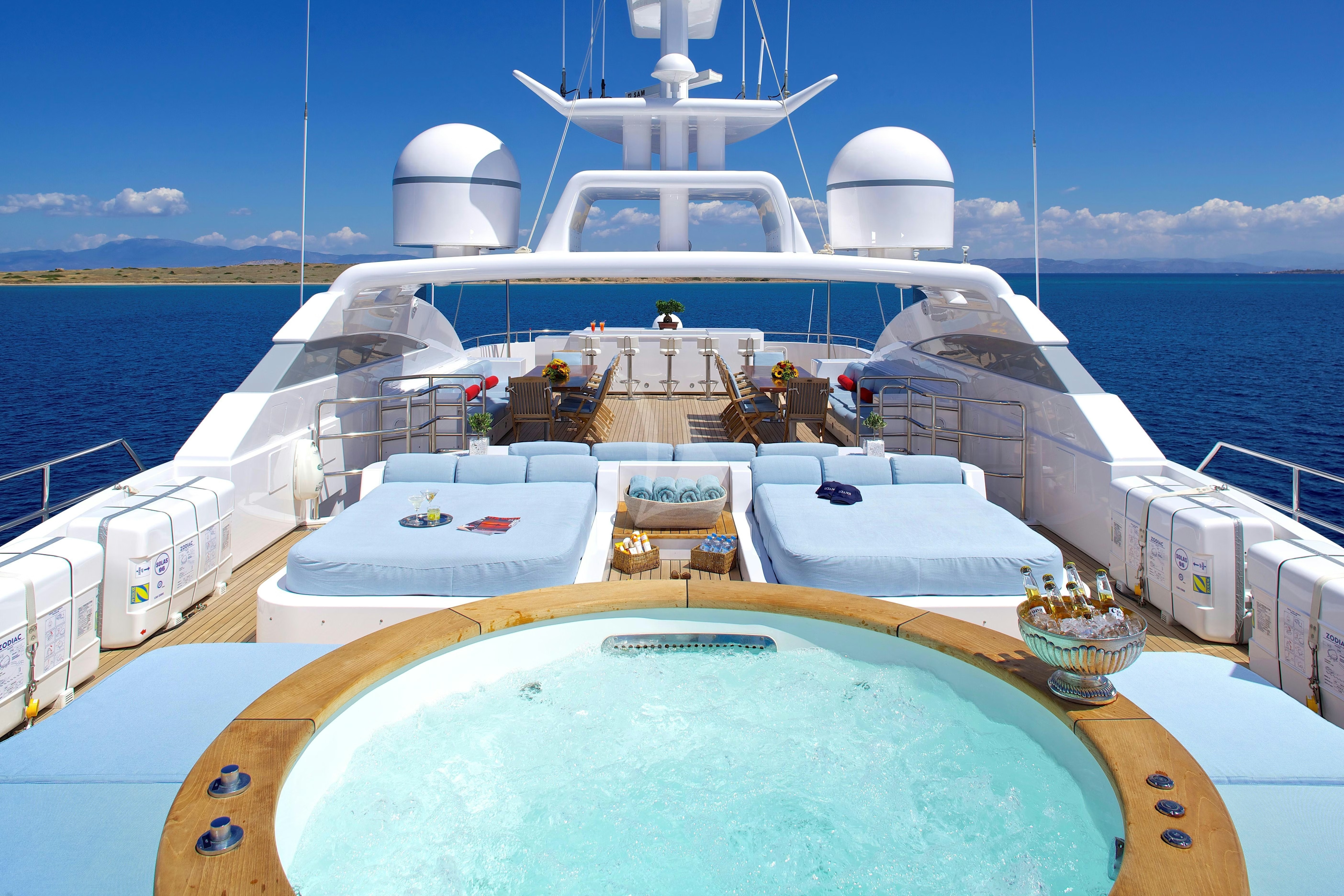  OCEANOS yacht charter, photo 6