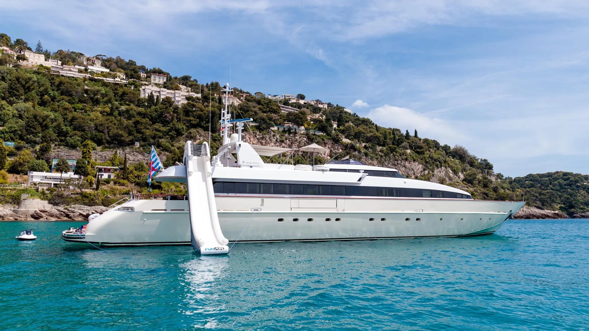 HEMILEA yacht charter, photo 2