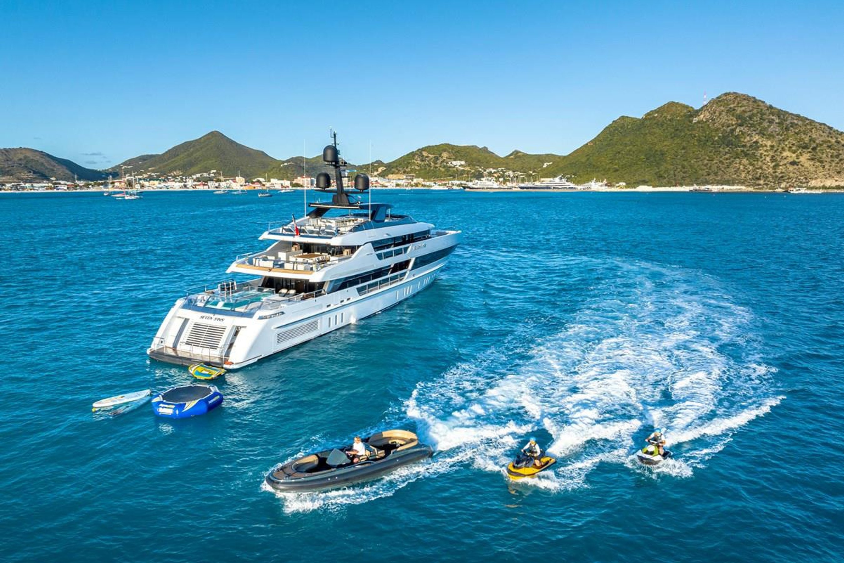 SEVEN SINS yacht charter, photo 5