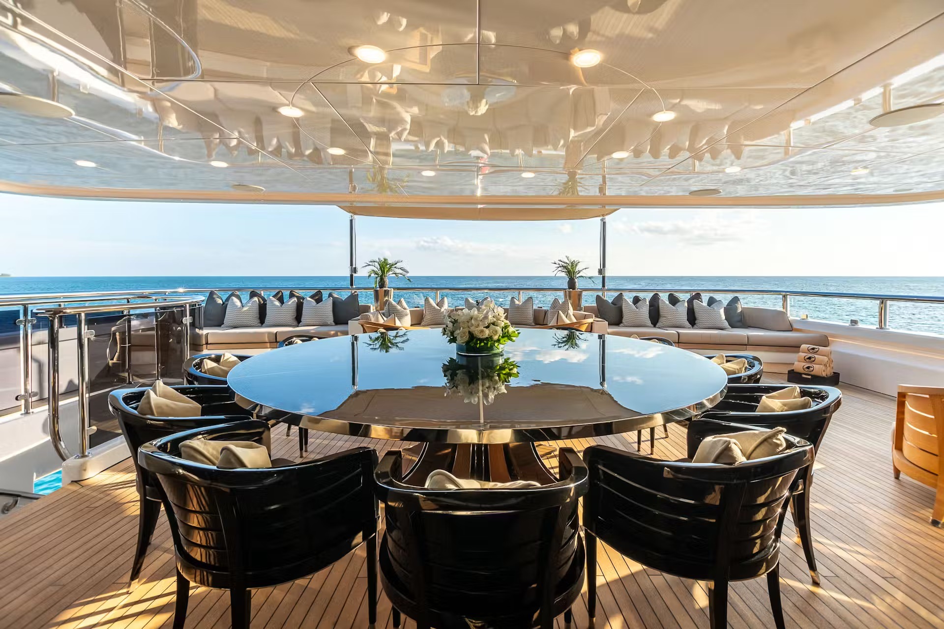 SEALION yacht charter, photo 5