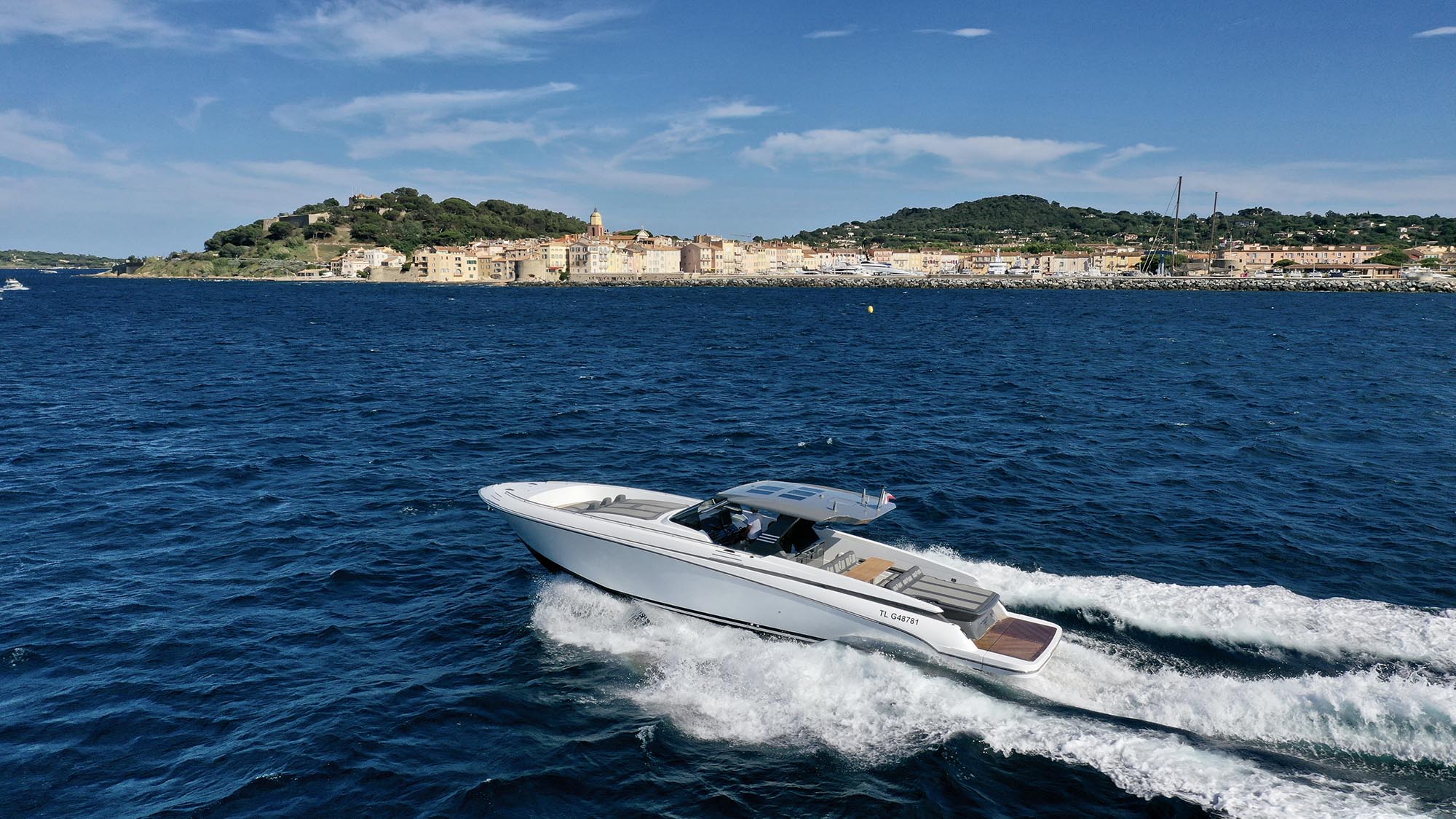 GLADIATOR 493 luxury yacht charter French Riviera