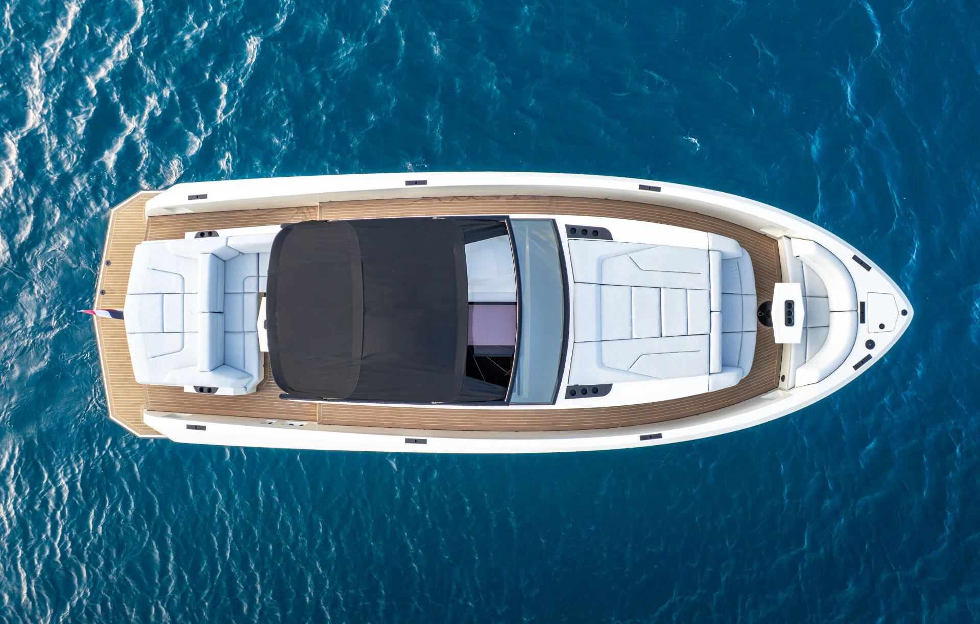 Vanquish 45 yacht charter, photo 2