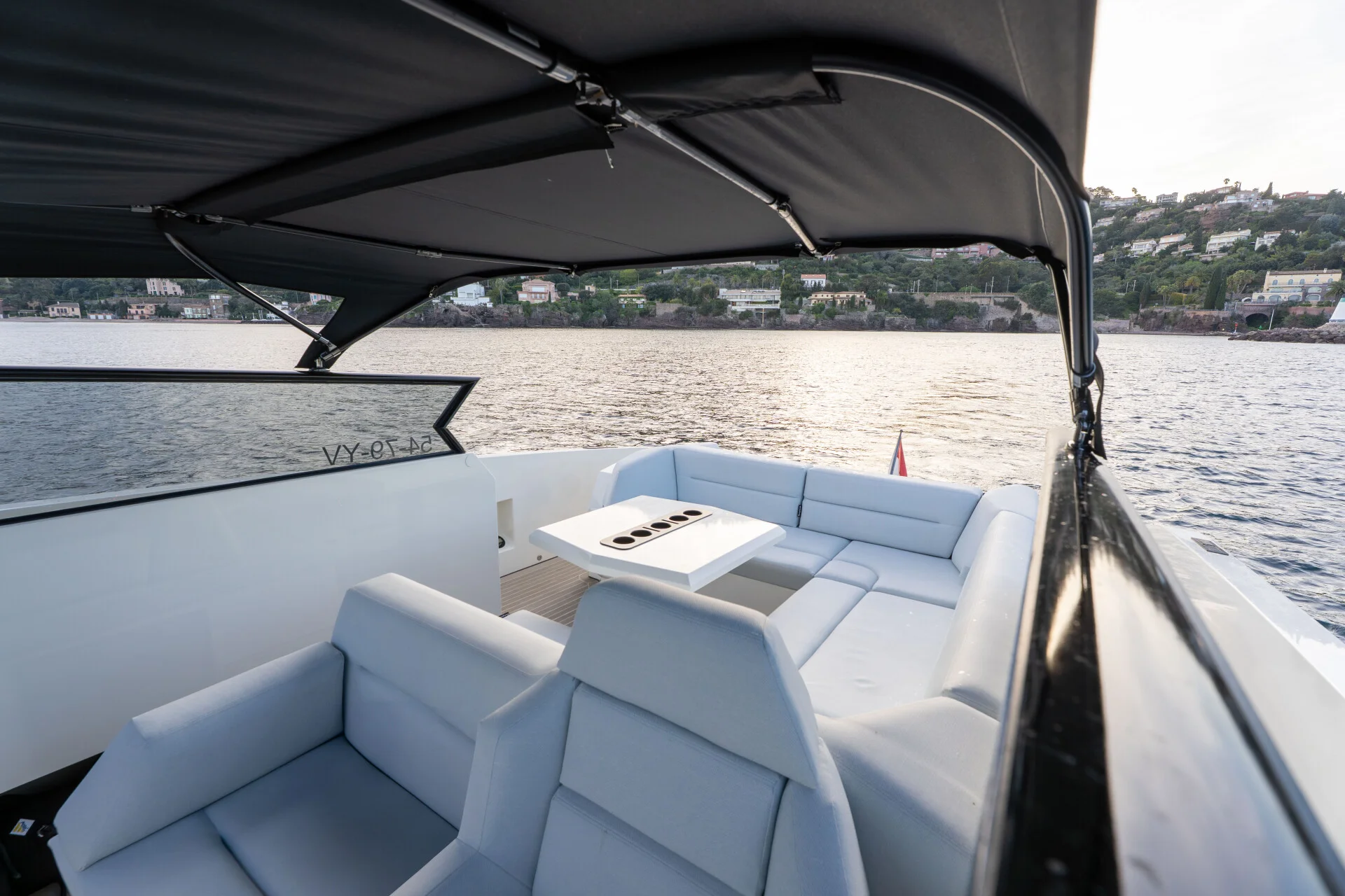 Vanquish 45 yacht charter, photo 4