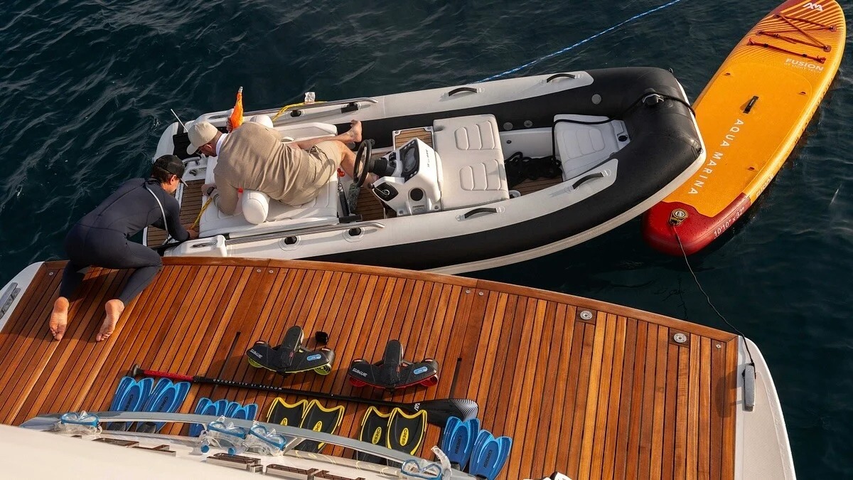 Sanlorenzo SL78 - Pap's Toy III yacht charter, photo 7