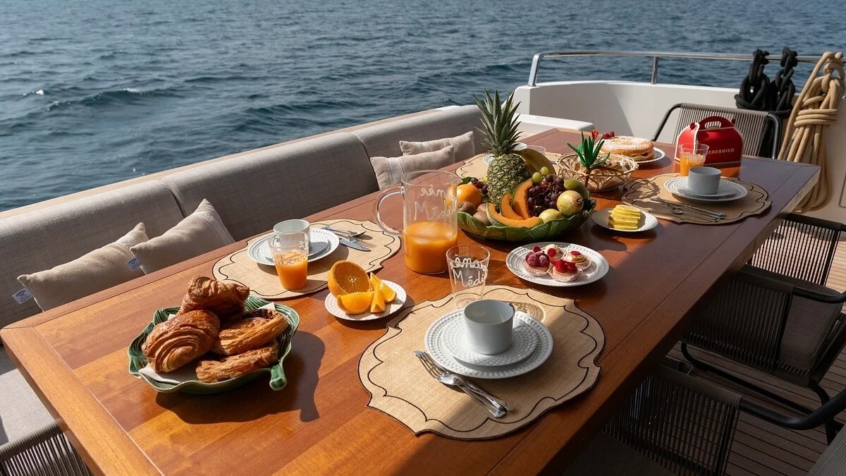 Sanlorenzo SL78 - Pap's Toy III yacht charter, photo 6