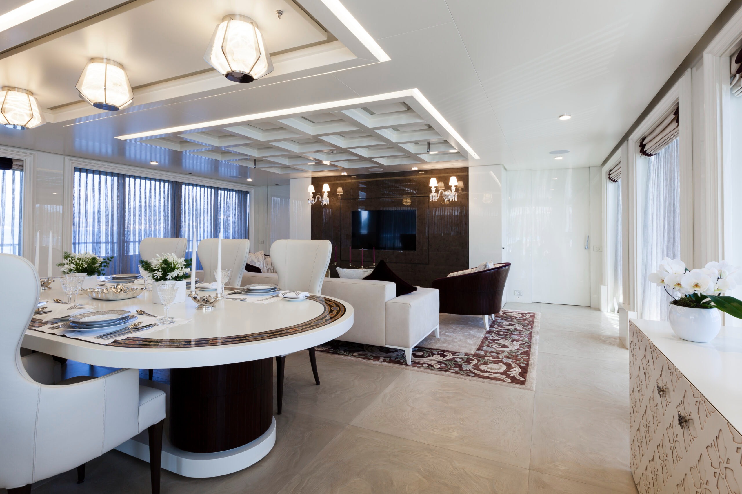 QUINTA ESSENTIA yacht charter, photo 6