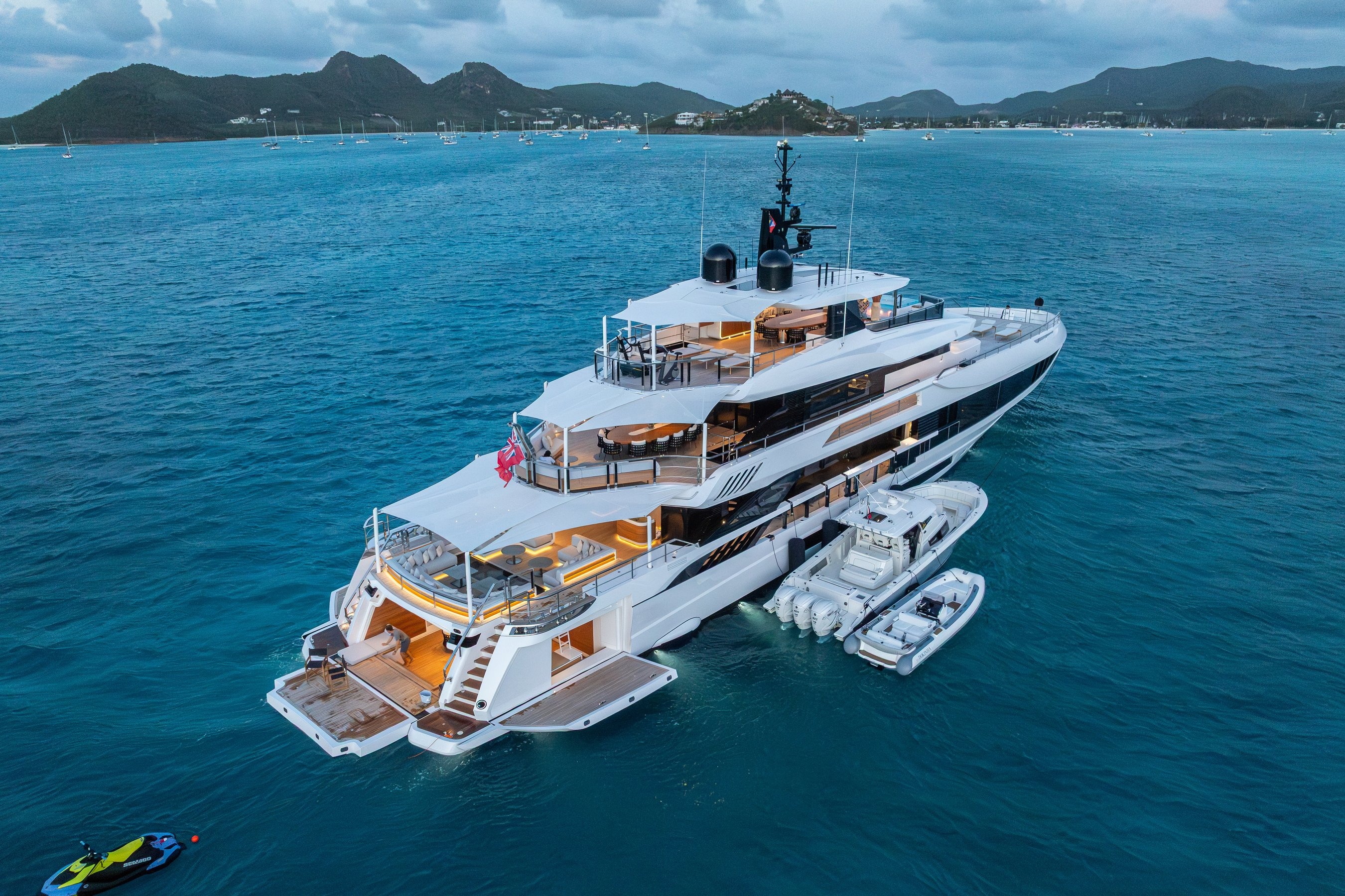 DOKINHA yacht charter, photo 6