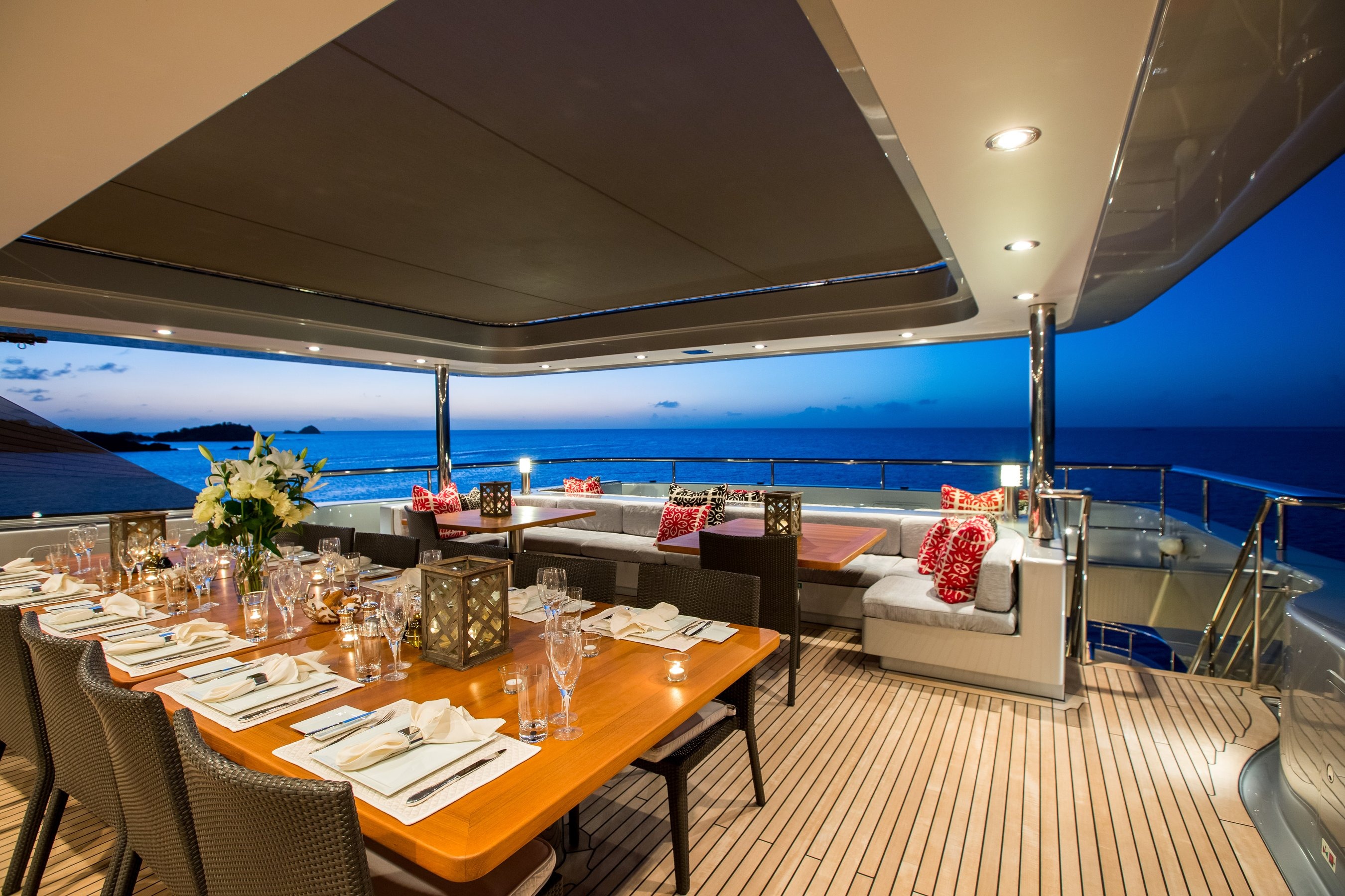 SLIPSTREAM yacht charter, photo 5