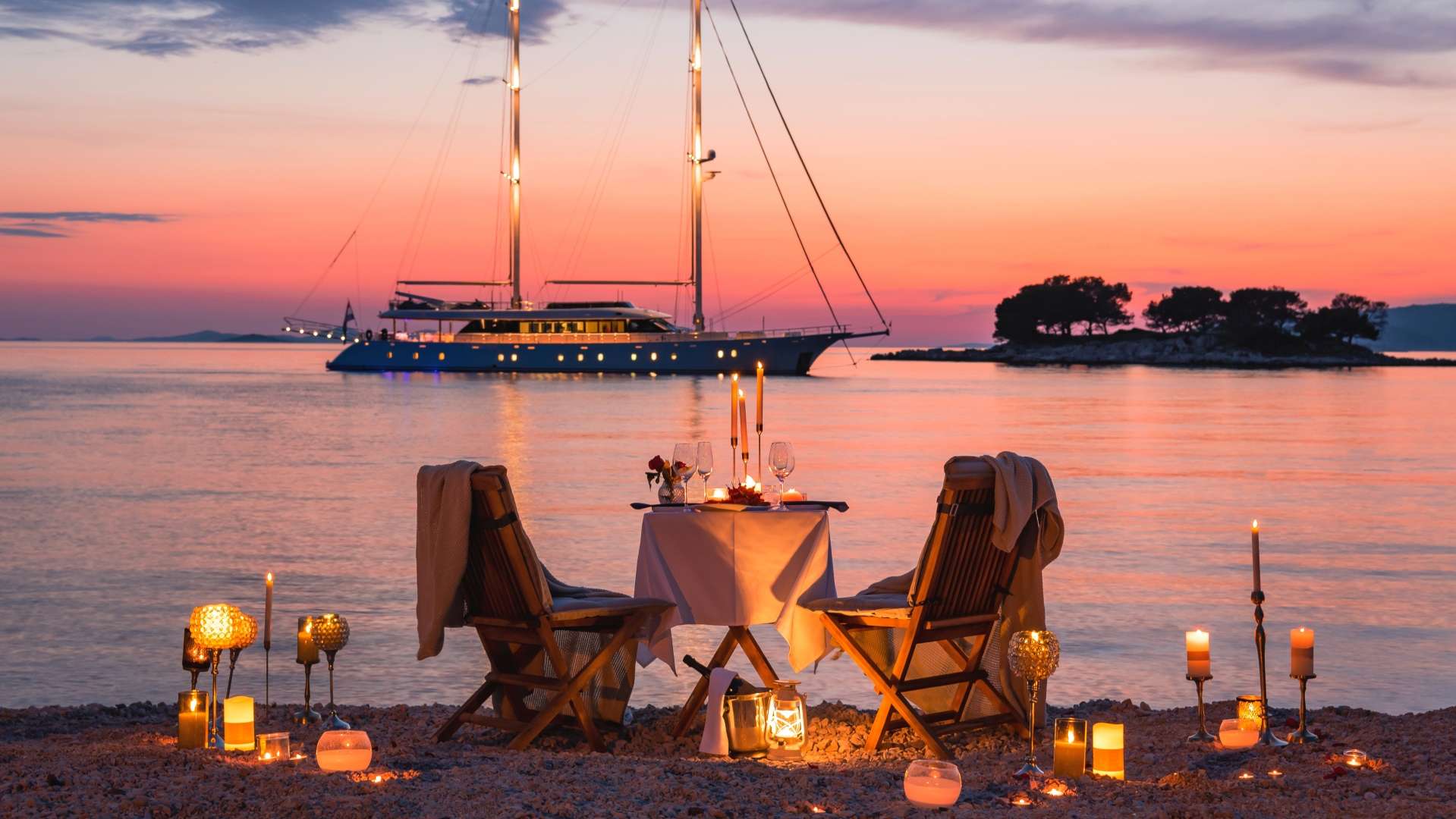 Aurum Sky yacht charter, photo 8