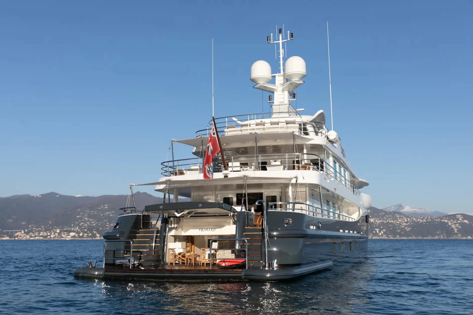 REVELRY yacht charter, photo 7